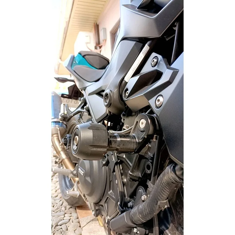 

Motorcycle Side Safety Bumpers, Engine Shock Bumpers, Frame Protectors, Motorcycle Accessories for Kawasaki Z400 Ninja400