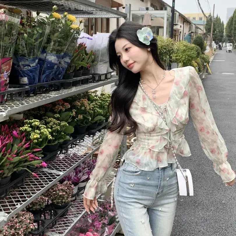 

Elegant T-Shirt Corset Unique Chiffon Niche Top Women Autumn French Sweet Lace-Up Long-Sleeved Ruffle Printed Shirt