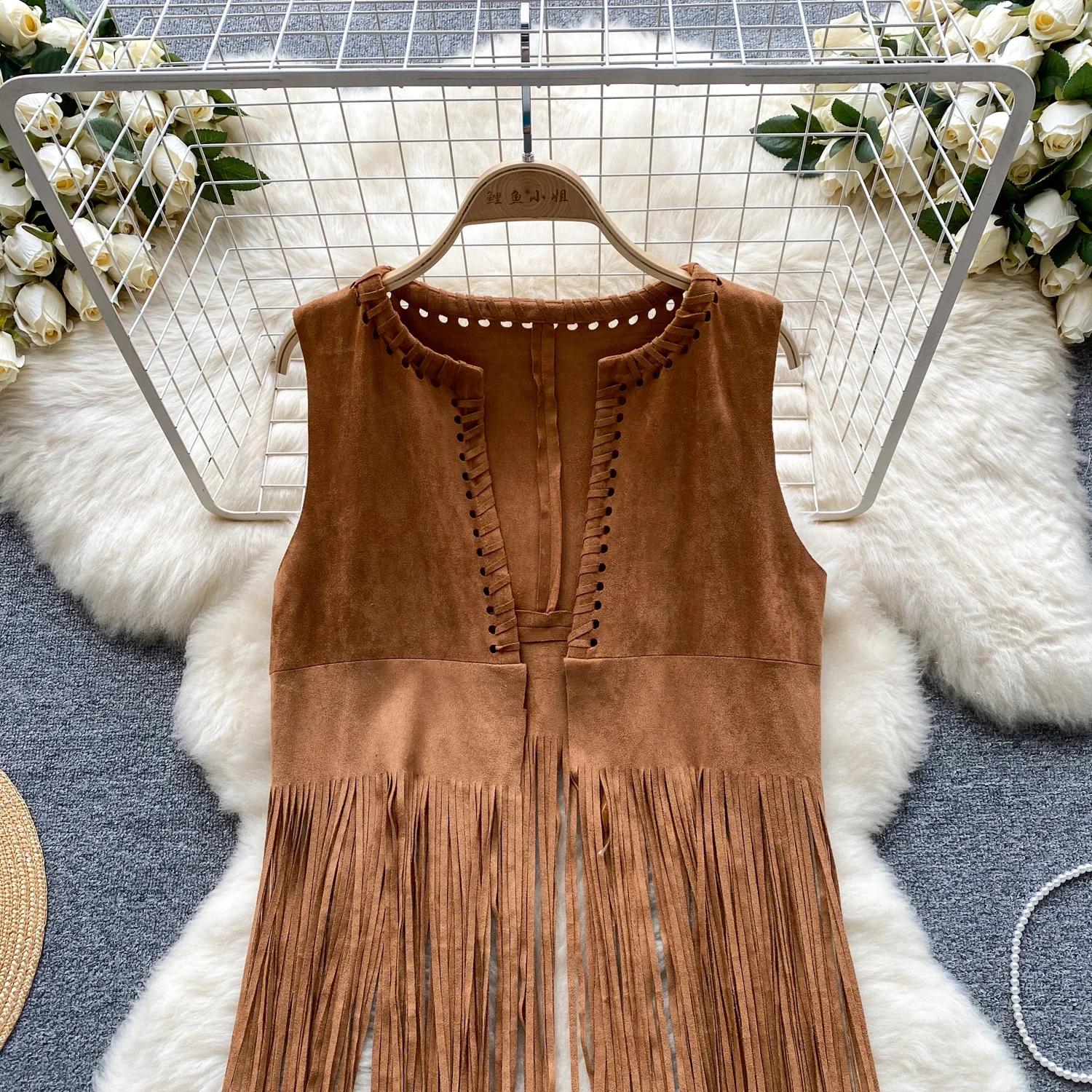 New Women\'s Suede Cardigan Waistcoat Suede Long Fringe Cape Tassels Open Front Hollow Hole Design Fashion Hippie Outerwears