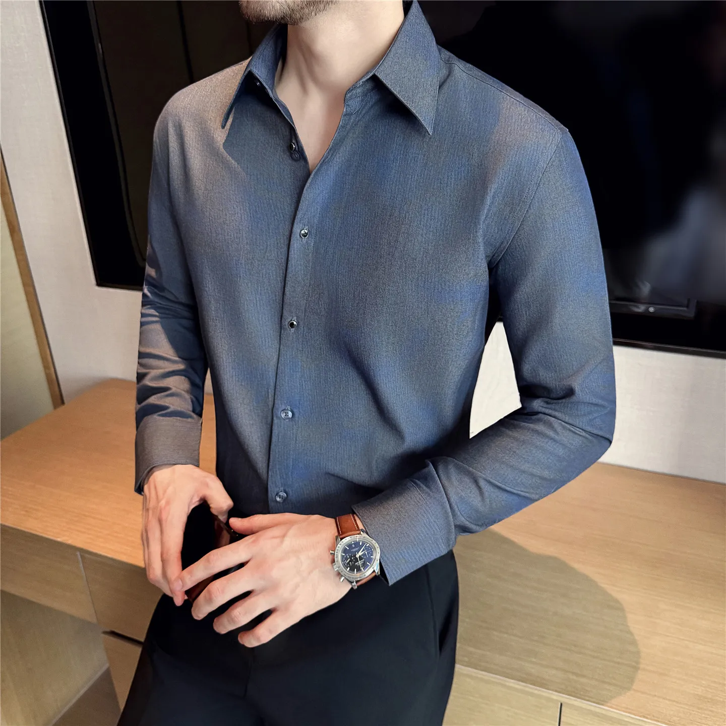 Autumn Winter Striped Shirt Men's Long Sleeved Casual Versatile Shirts Handsome British Style Gradually Changing Color Shirt
