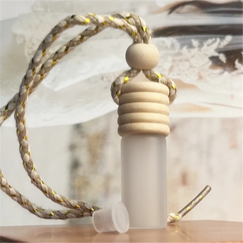 5ml Mini Frosted Car Perfume Bottle Scented Oil Holder Air Freshener for Automobile Interior Fragrance