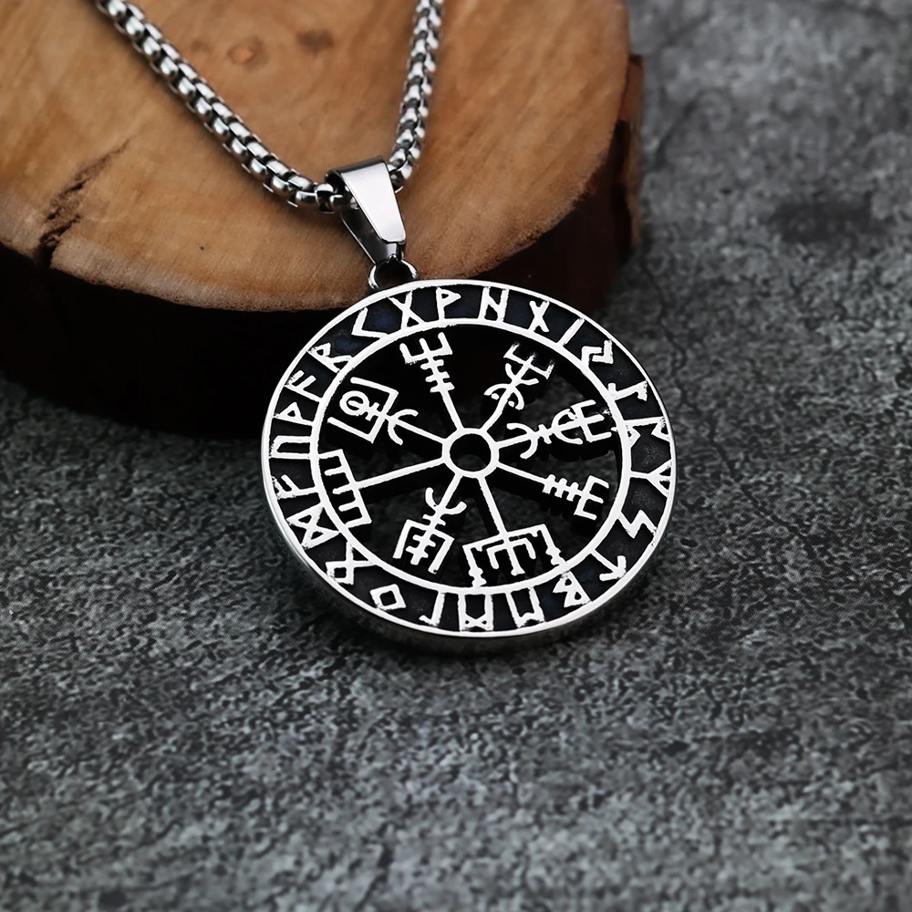 Viking Compass Rune Titanium Steel Pendant with European and American Style Men\'s Odin Logo Personalized Pendant Necklace