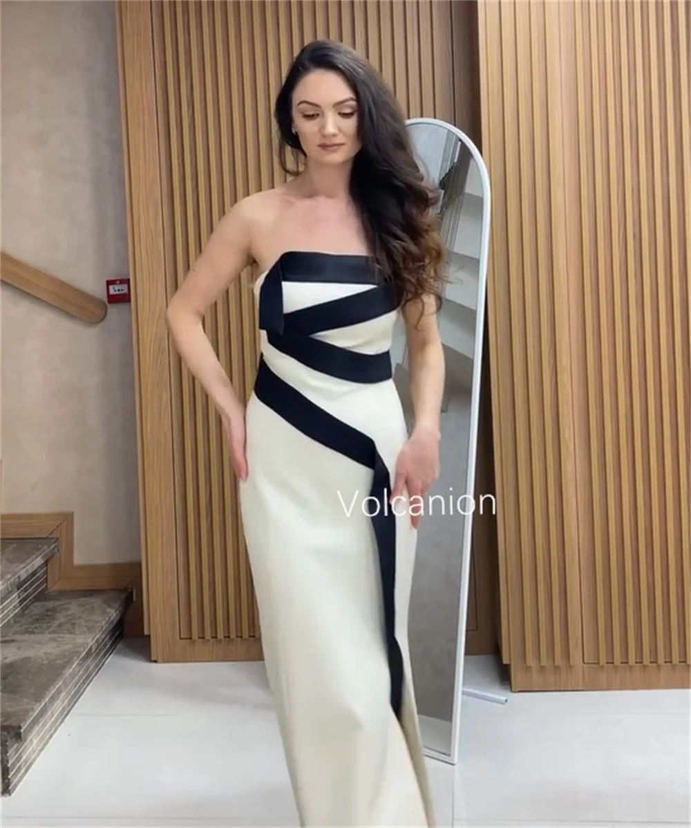 فساتين طويلة مخصصة من الجيرسيه بدون حمالات، مناسبة مخصصة للحفلات، مقاسات كلاسيكية بسيطة متاحة