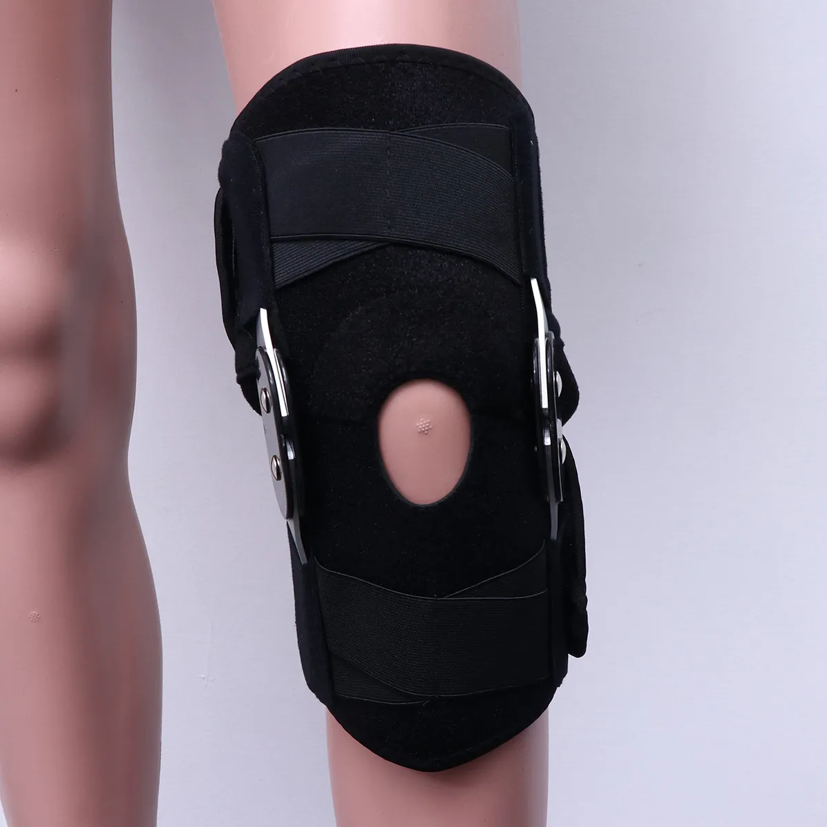

Adjustable Knee Protector Sports Knee Pad Black Free Size Rubber Support for Joint Sprain Pain Relief Weight Training Running