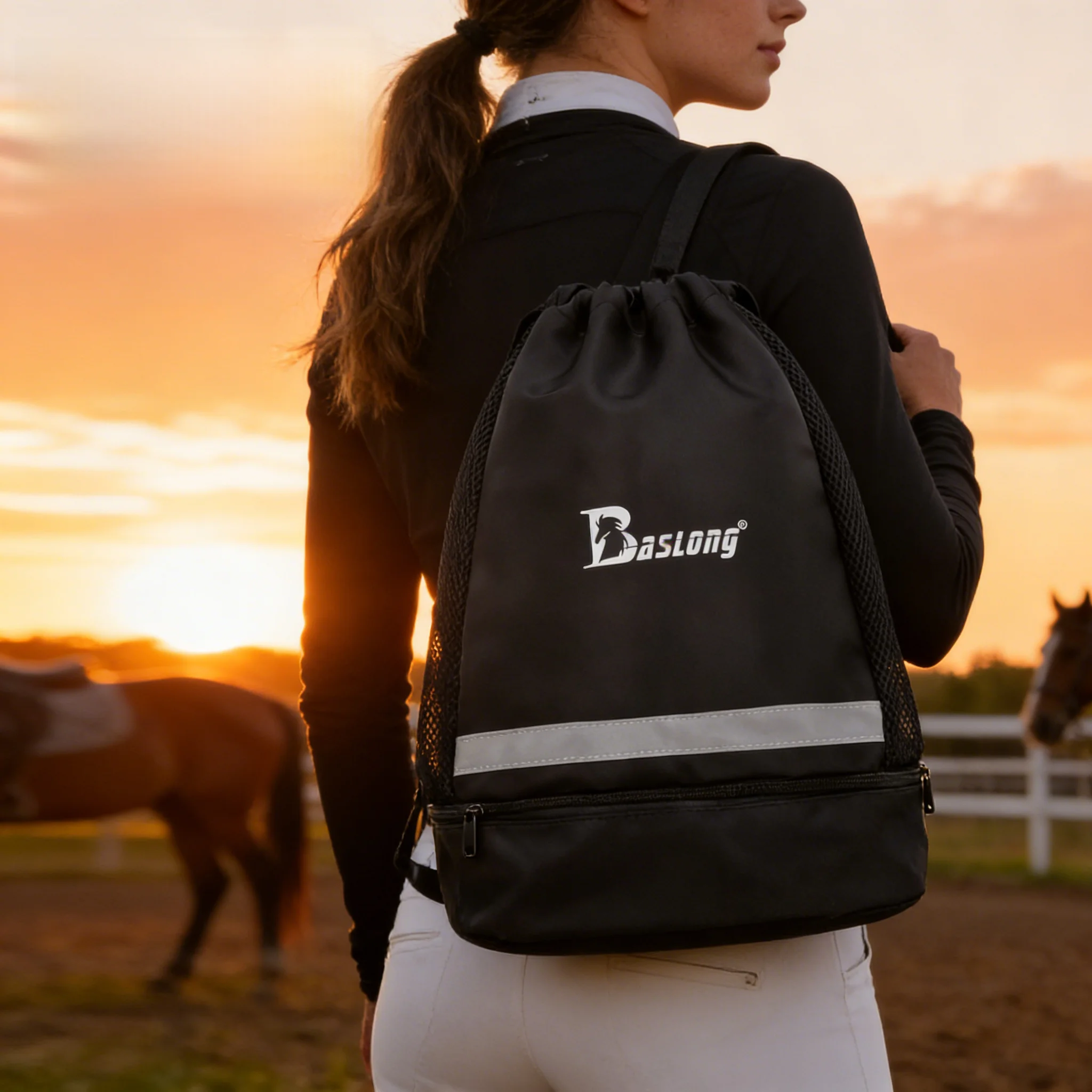 portable-equestrian-equipment-bag-knight-boots-gloves-trousers-equestrian-suit-rider-bag-ma-longma-sports-gear-pack