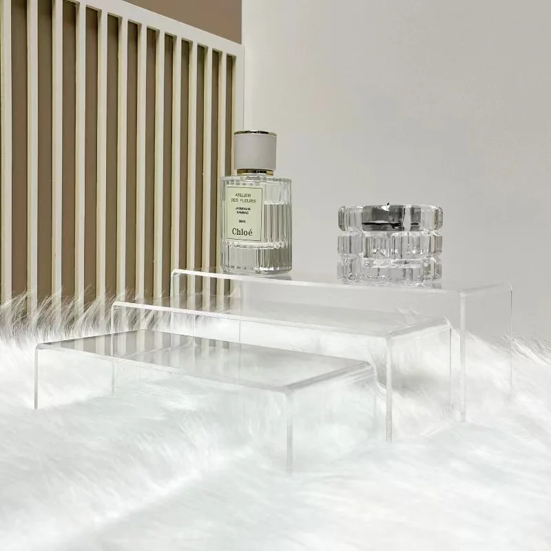 

Acrylic Display Rack Transparent Shoe Rack U-shaped Hand Made Model Doll Display Risers Shelf Candy Dessert Table Decorations