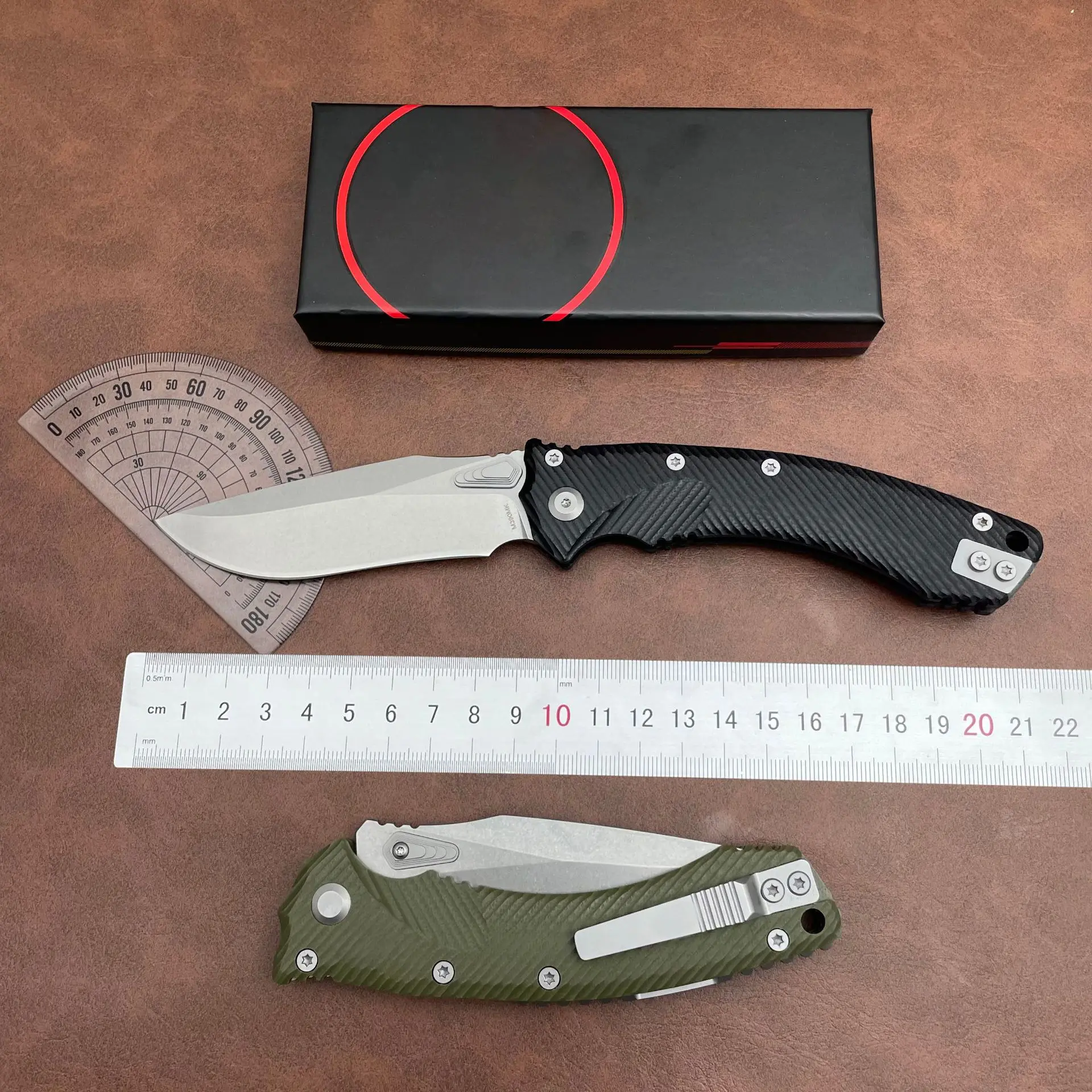 2Models Amphibian Manual Folding Knife 3.62