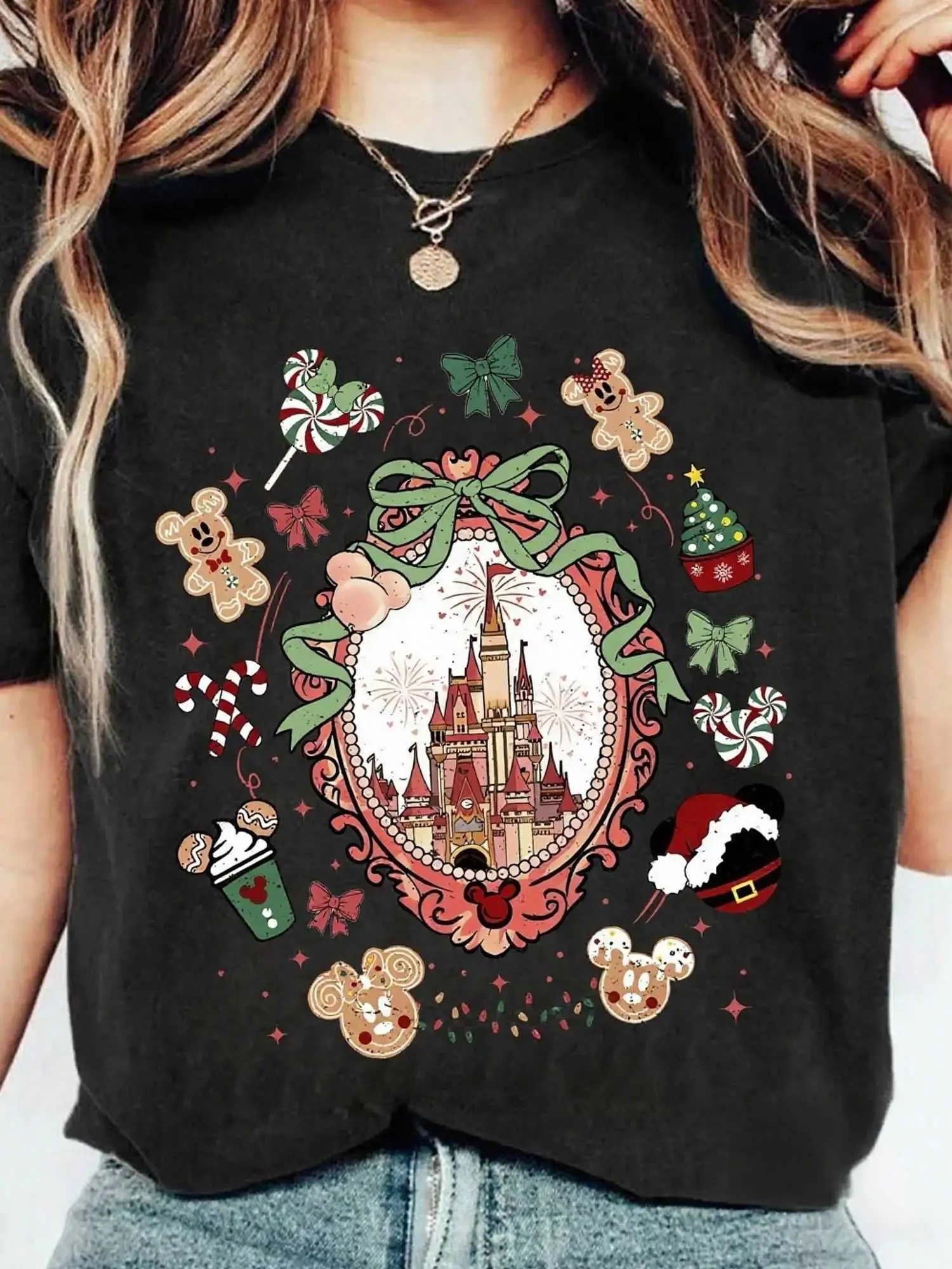 

Disney Inspired T-shirt Men's and Women's Short Sleeves - Mickey Minnie Christmas Cinderella Castle Casual