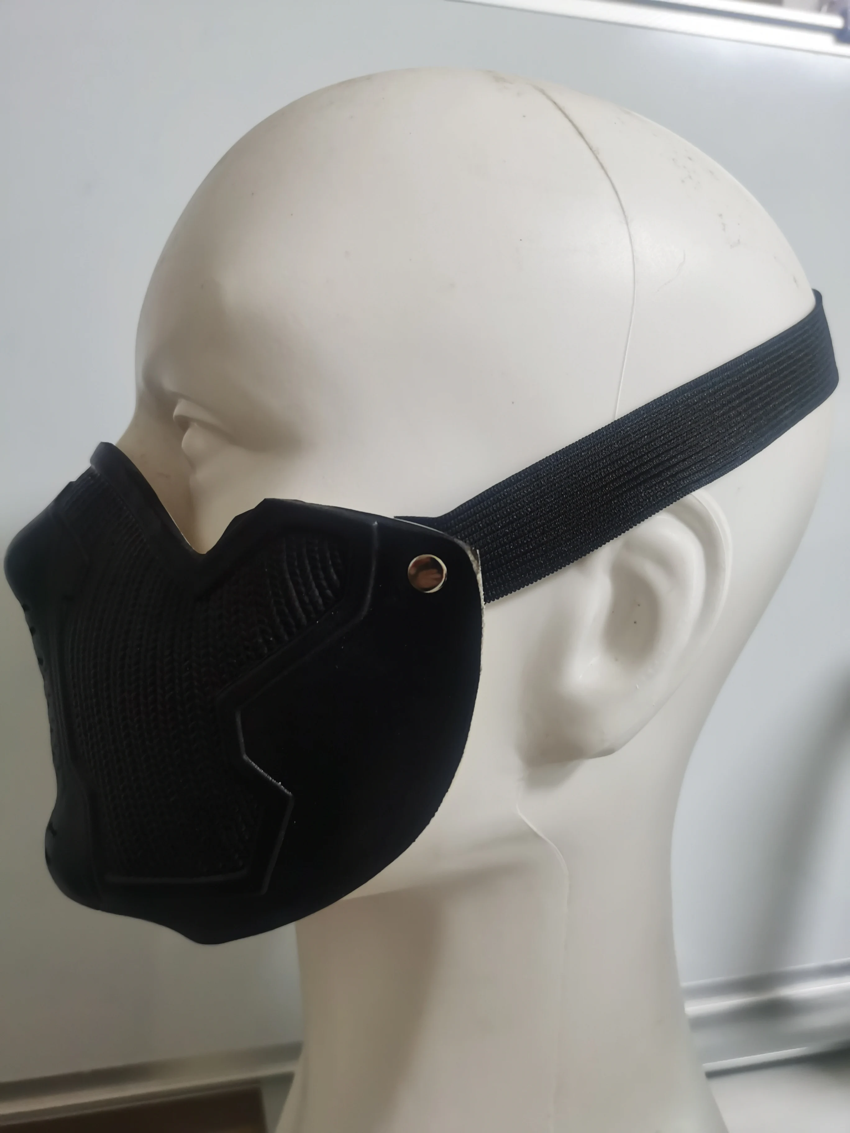 Superheld Cosplay Winter Soldat Maske James Buchanan Bucky Barnes Cosplay Latex Maske Halloween Weihnachten Requisiten Halb gesichts maske