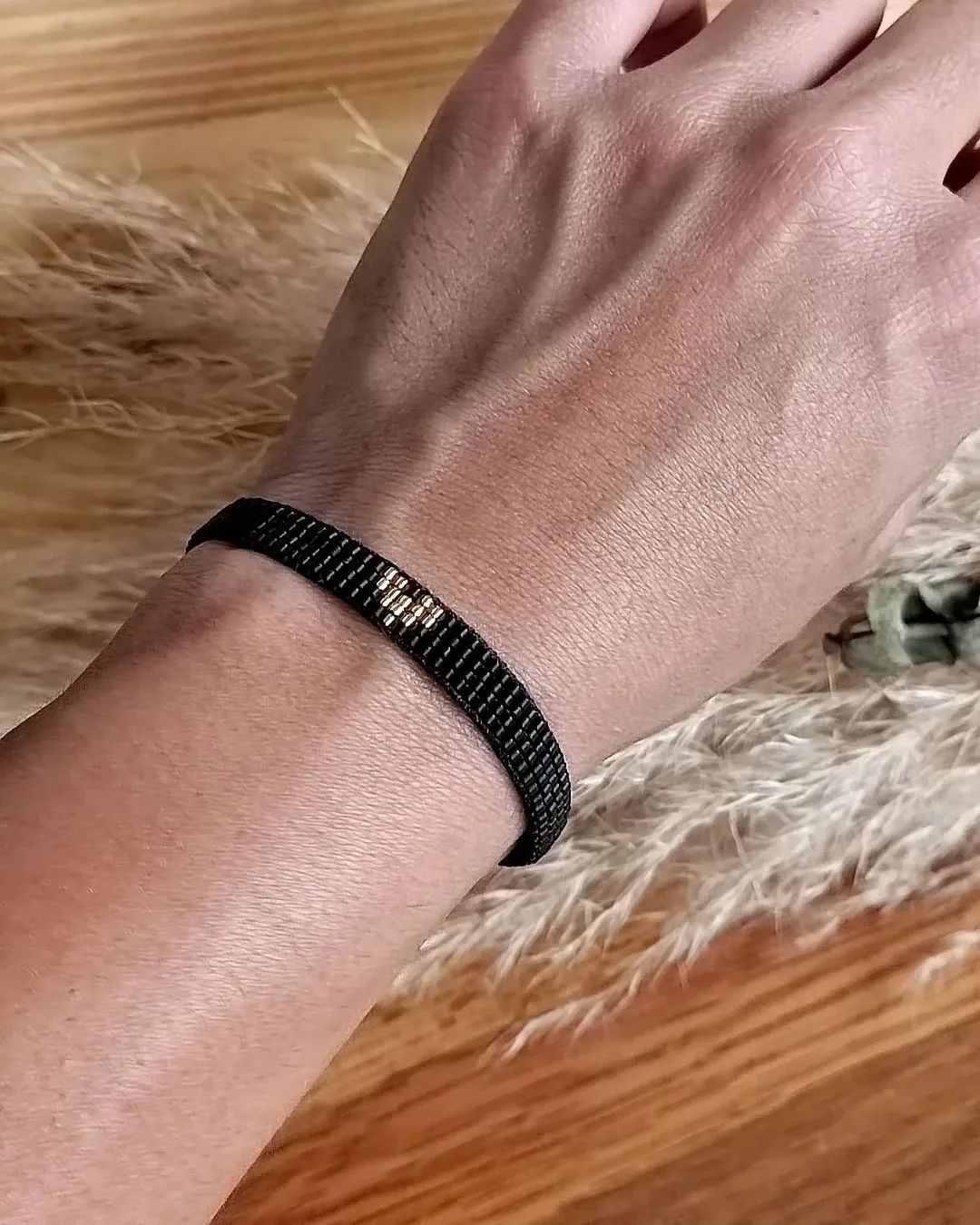 Beaded bracelet Heart Black Originality Hand knitting Bohemia Design Adjustable Tide Simple Rice bead earrings