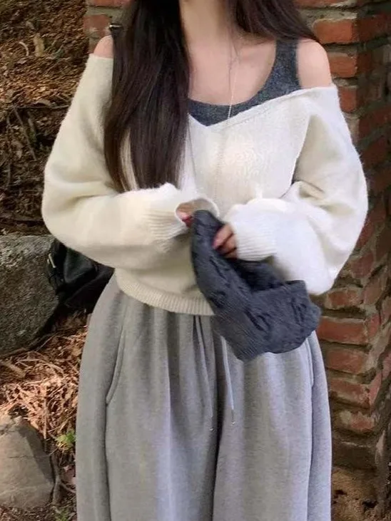 Sexy Shoulder Bared Double Color Knitted Vest Design Casual Loose Fit Long Sleeve V Neck Fake Two Piece Set Women's Fashion