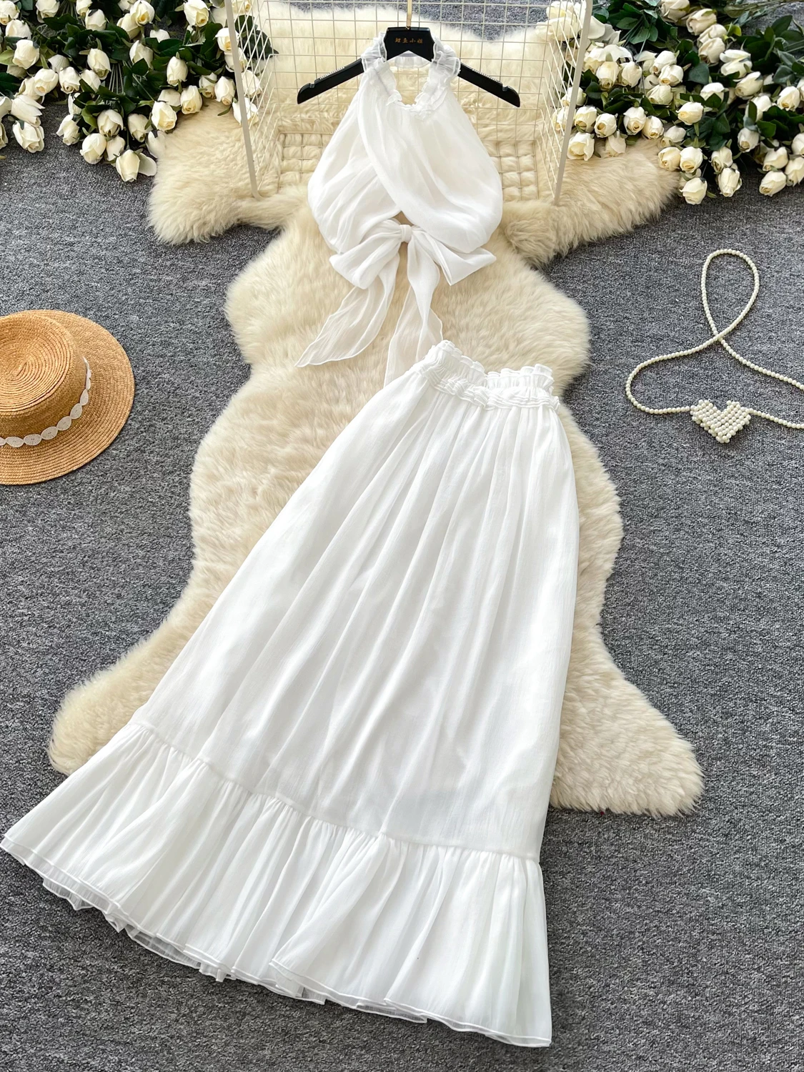 

Летний комплект для отпуска: юбка макси с высокой талией и топ-жилет с завязками и кружевной отделкой для женщин, создающий эффект стройности