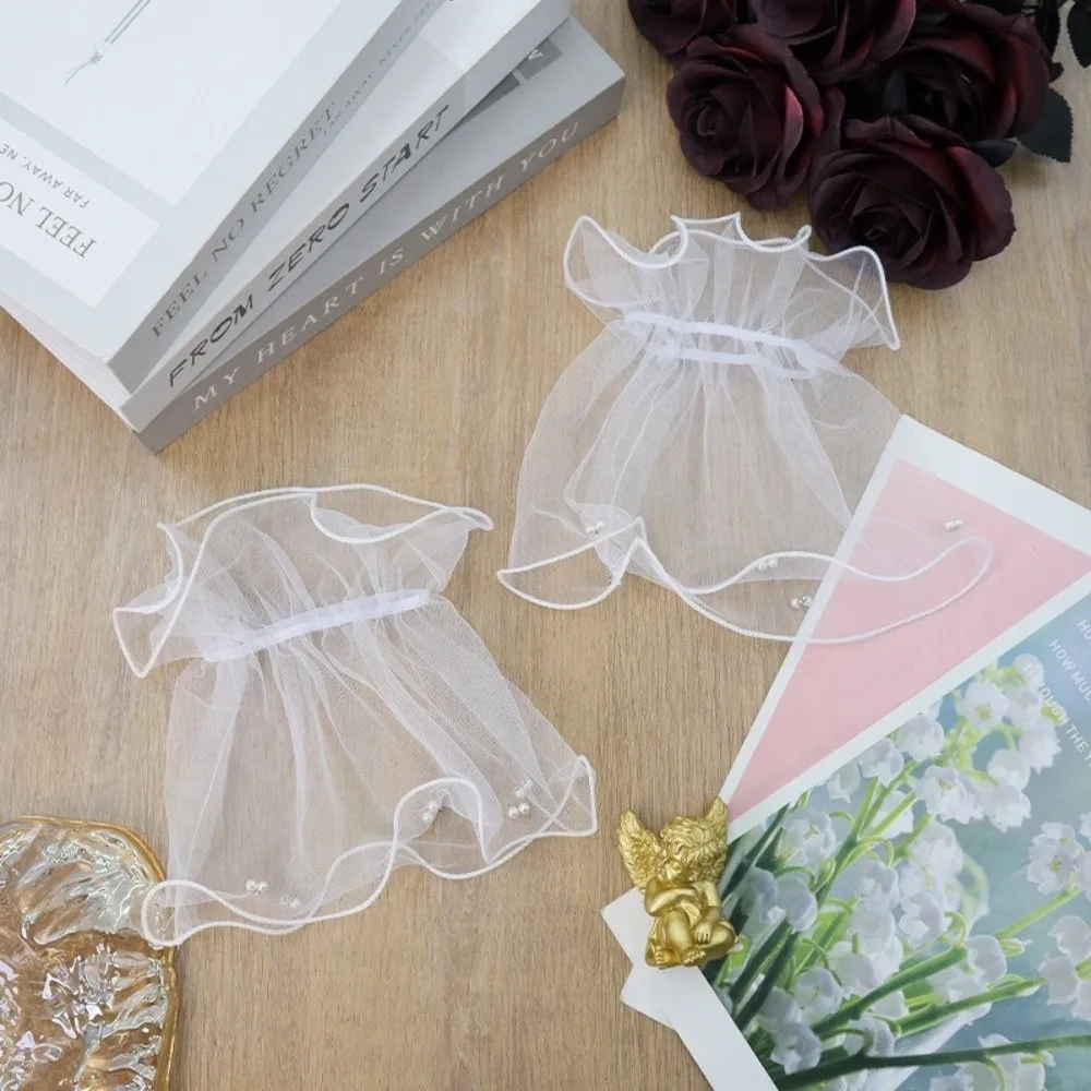 

1Pair Elegant Lace Mesh Wedding Cuffs Ruffled Detachable Bride Wristband Pearl Fake Hand Sleeves Party