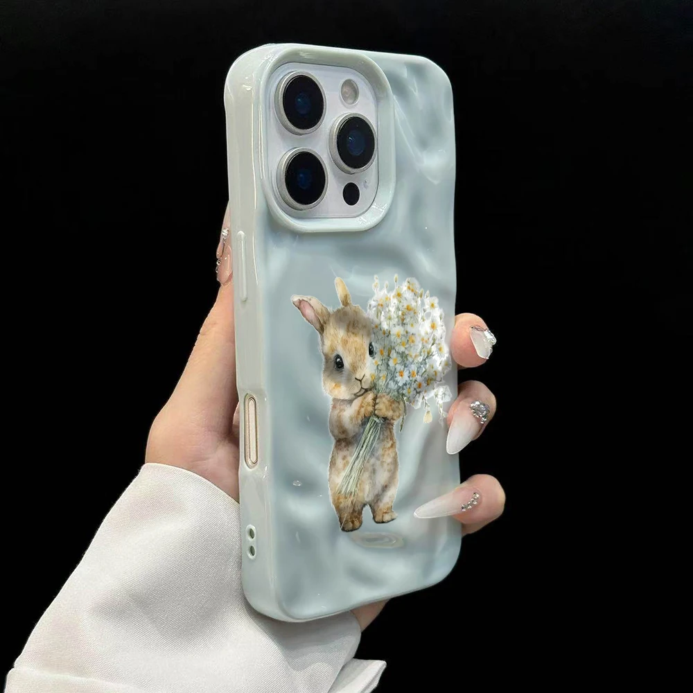 Niedliches Kaninchen mit Blumen Handyhülle für iPhone 17 16 15 14 13 12 11 Pro Max 14 Plus 17Air Falten-Wellen Weiche Silikonhülle – Detail 10
