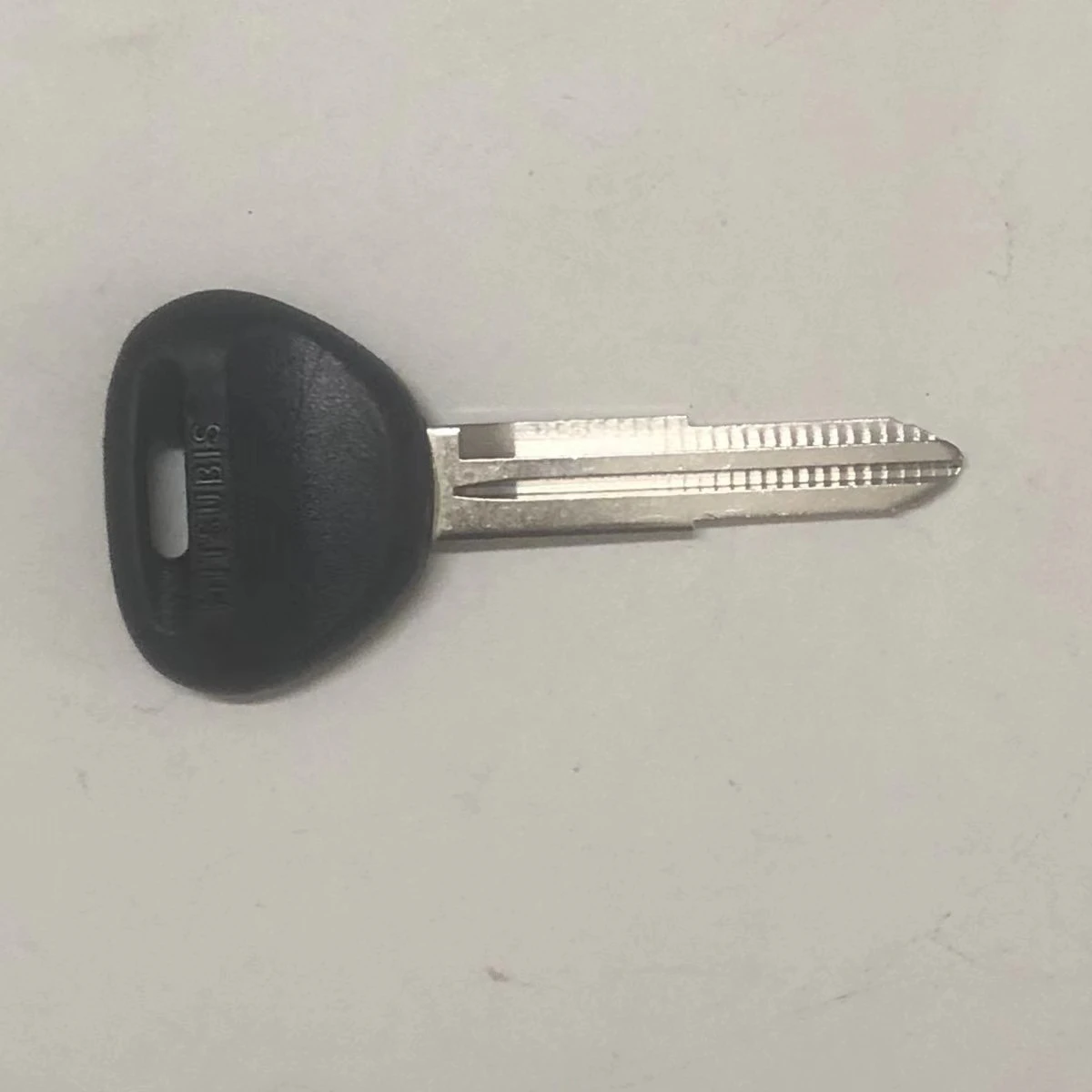 KEY BLANK SUB KEY For Mitsubishi PAJERO V30 V40 70 V90 MB543949