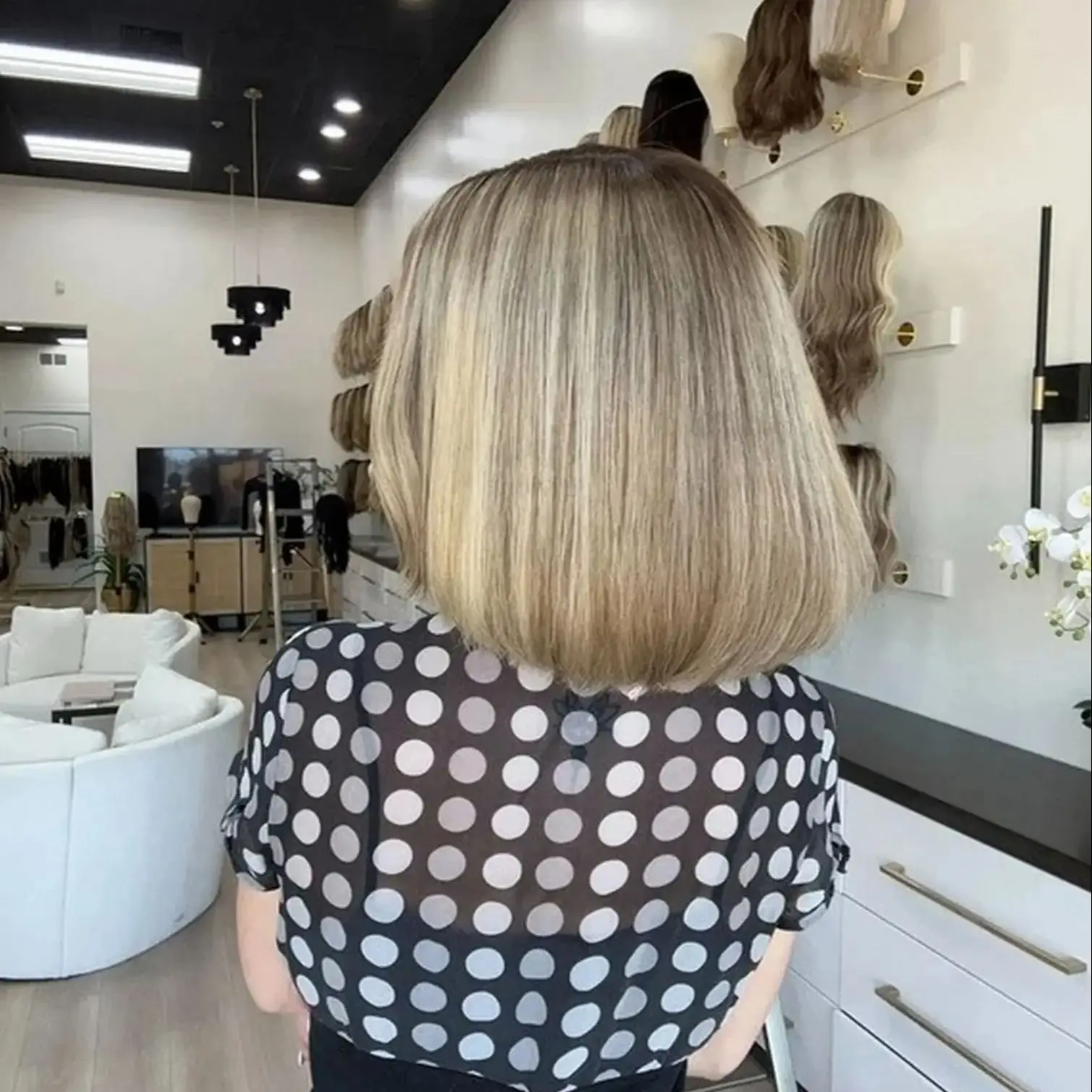 

12 Inch Ash Blonde Ombre Bob Straight Wig Dark Roots Synthetic Lace Frontal Wigs for Women Heat Resistant Wigs On Clearance Sale
