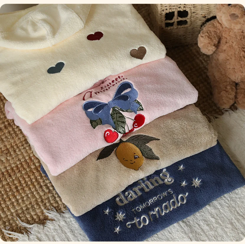 الأطفال مقنعين معطف الرأس 2025 خريف/شتاء جديد وصول الكرتون موضة المرجان الصوف ماصة الرضع منشفة استحمام رداء سريعة الجافة #3