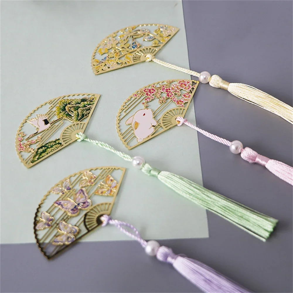 Exquisite Hollow Fan Shape Bookmarks With Tassel Beautiful Chinese Style Metal Book Mark Student Stationery Reading Supplies