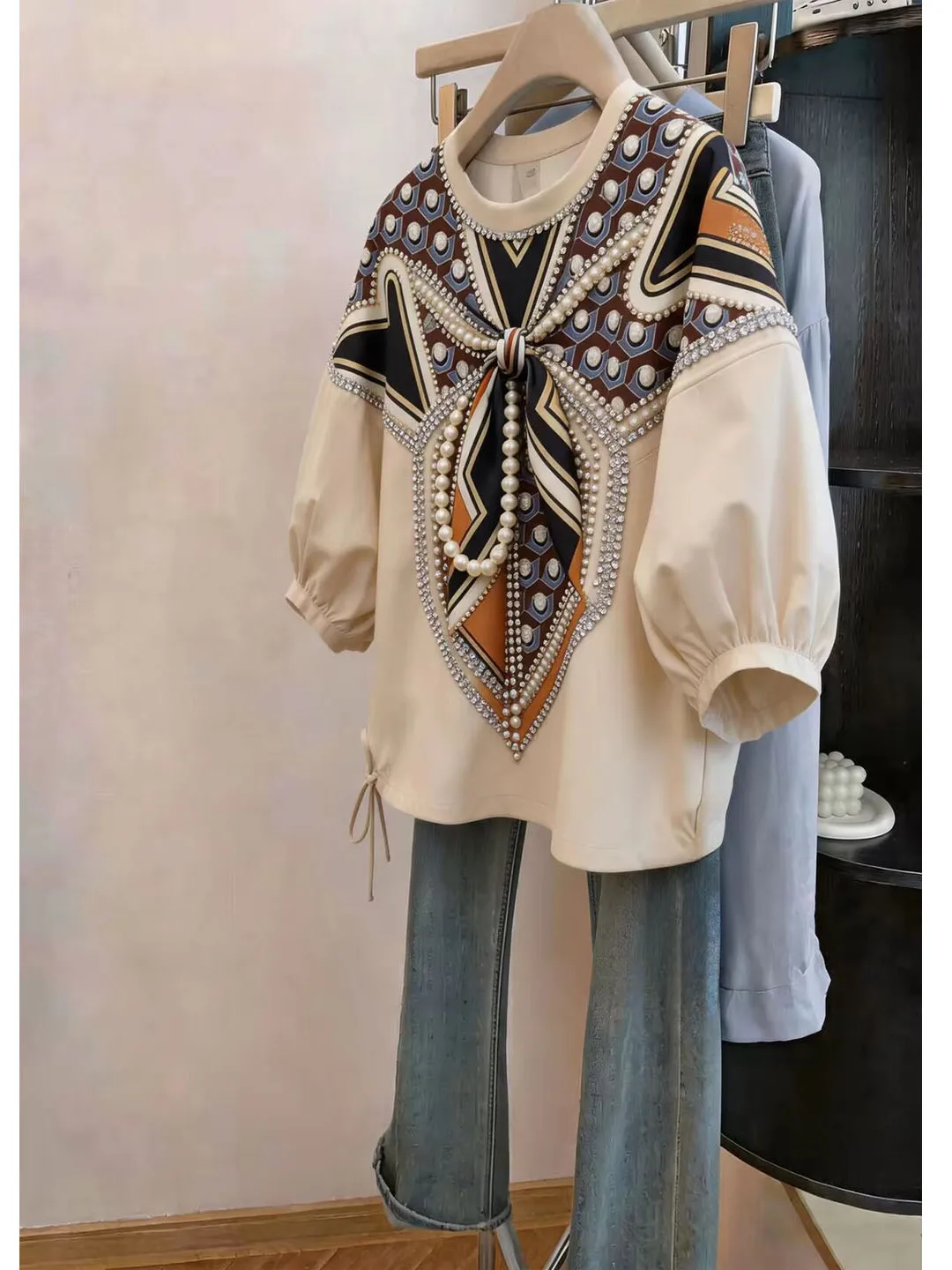Summer 2026 Women's Fashionable Versatile Heavy Embellished Bead Printed Blouse Korean Style Loose Fit Five Sleeve Geometric ...