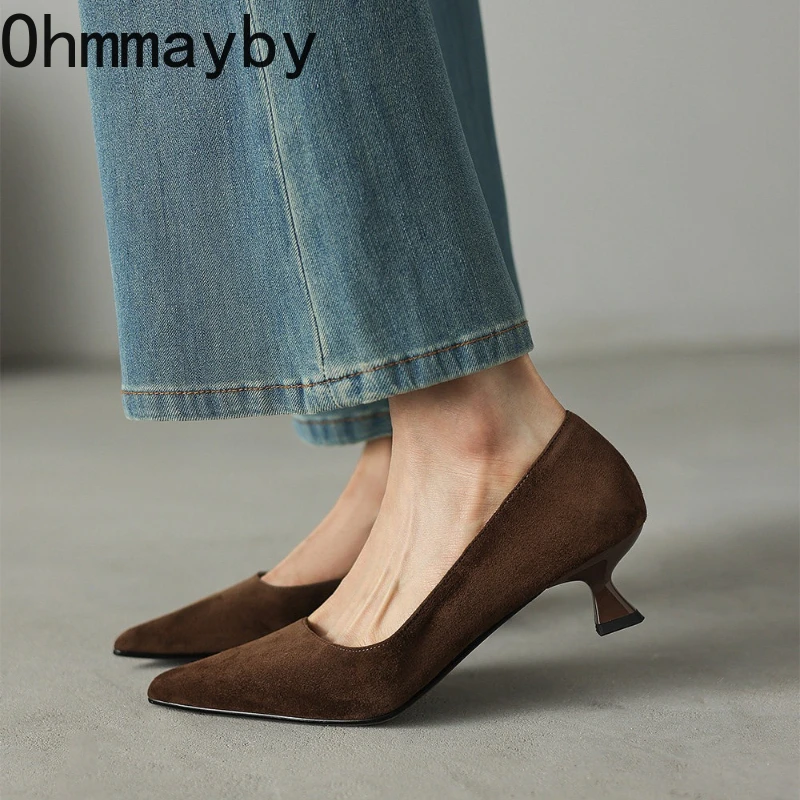 Thumbnail 4 - #6 Trending Middle Heels Right Now