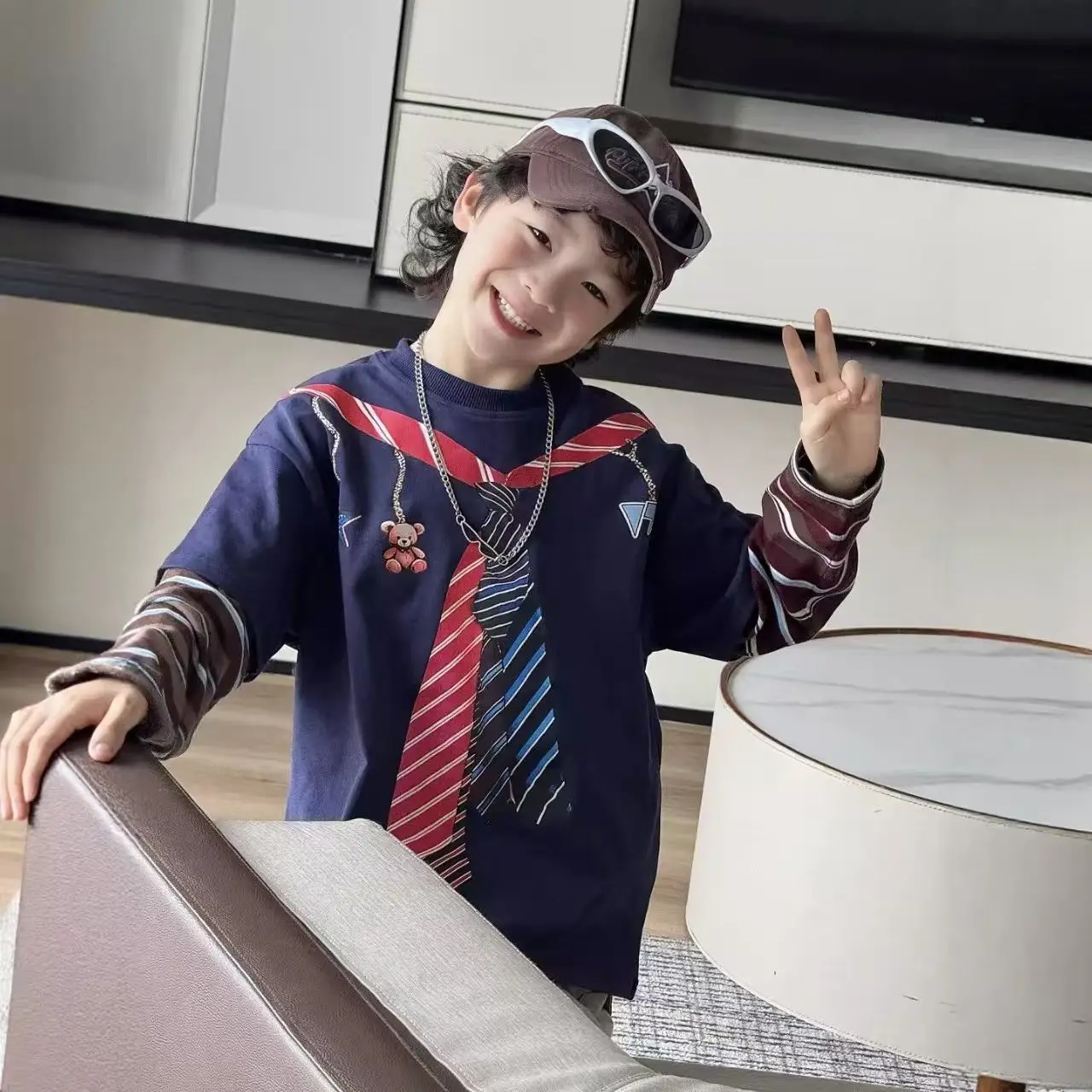 

Boys' Rascal Handsome Fake Two piece Long sleeved T-shirt Spring and Autumn Children's Printed Splicing Loose Trendy Cool Top