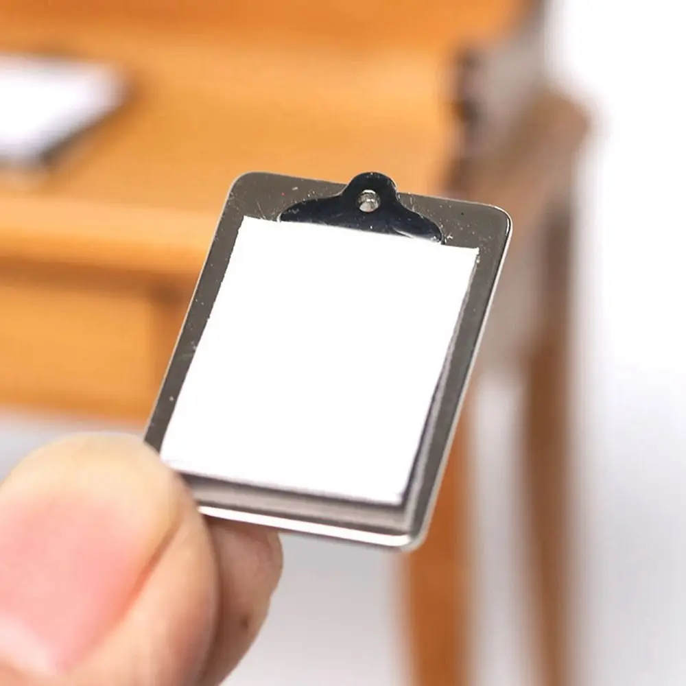 Mini casa delle bambole giocattolo in miniatura 27*19mm cartella di cancelleria carina accessori per casa delle bambole OB11 bambola/1/12 decorazione della casa delle bambole