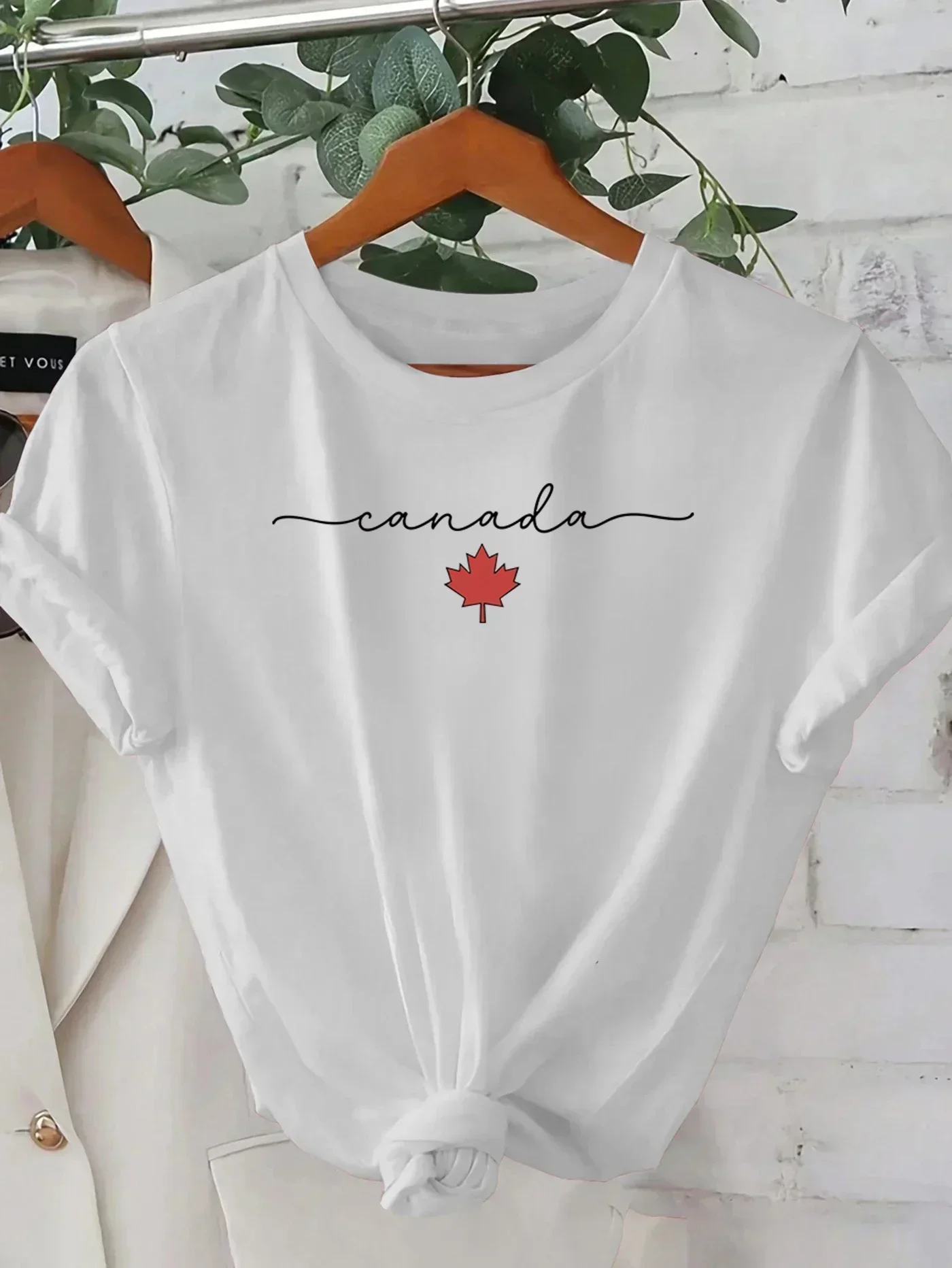 2026  Maple Leaf Printed Women's T-shirt Top Short Sleeve Round Neck Women's Casual T-shirt Summer Women's Clothing