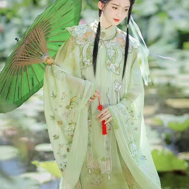 New Wearing Flower Embroidered Women's Ming Han Clothing Heavy Industry Stand Collar Elegant Cloud Shoulder Ancient Costume Suit