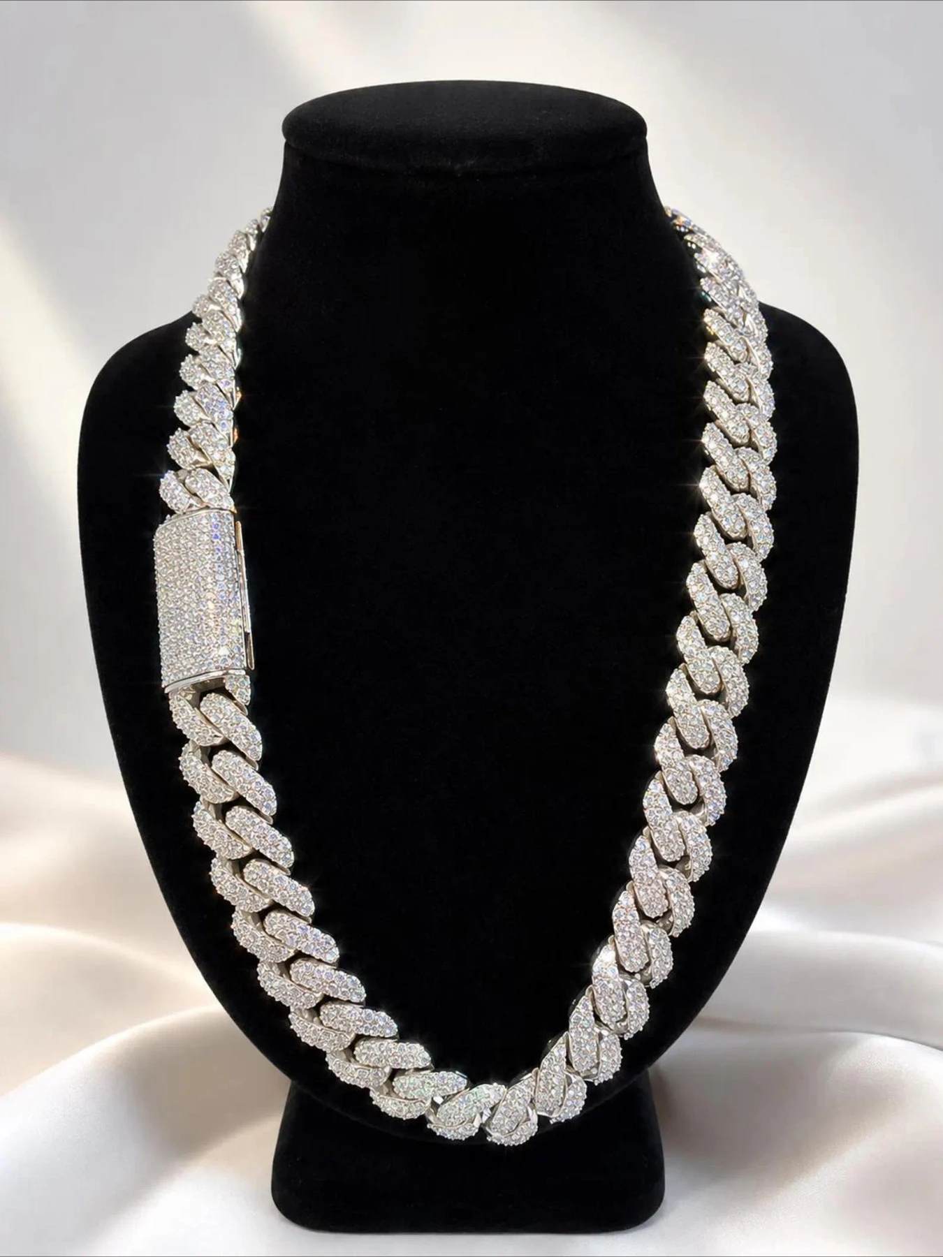18Mm VVS Cuban Link Diamond Hip-Hop Jewelry Luxury Men's Necklace, Classical Glory Hip-Hop Style, Rap Wear Sharp, Best Gifts