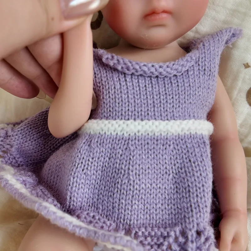 ตุ๊กตาซิลิโคนเนื้อนุ่มขนาด 30 ซม. รุ่นลูน่า ทารกหญิงหลับตา