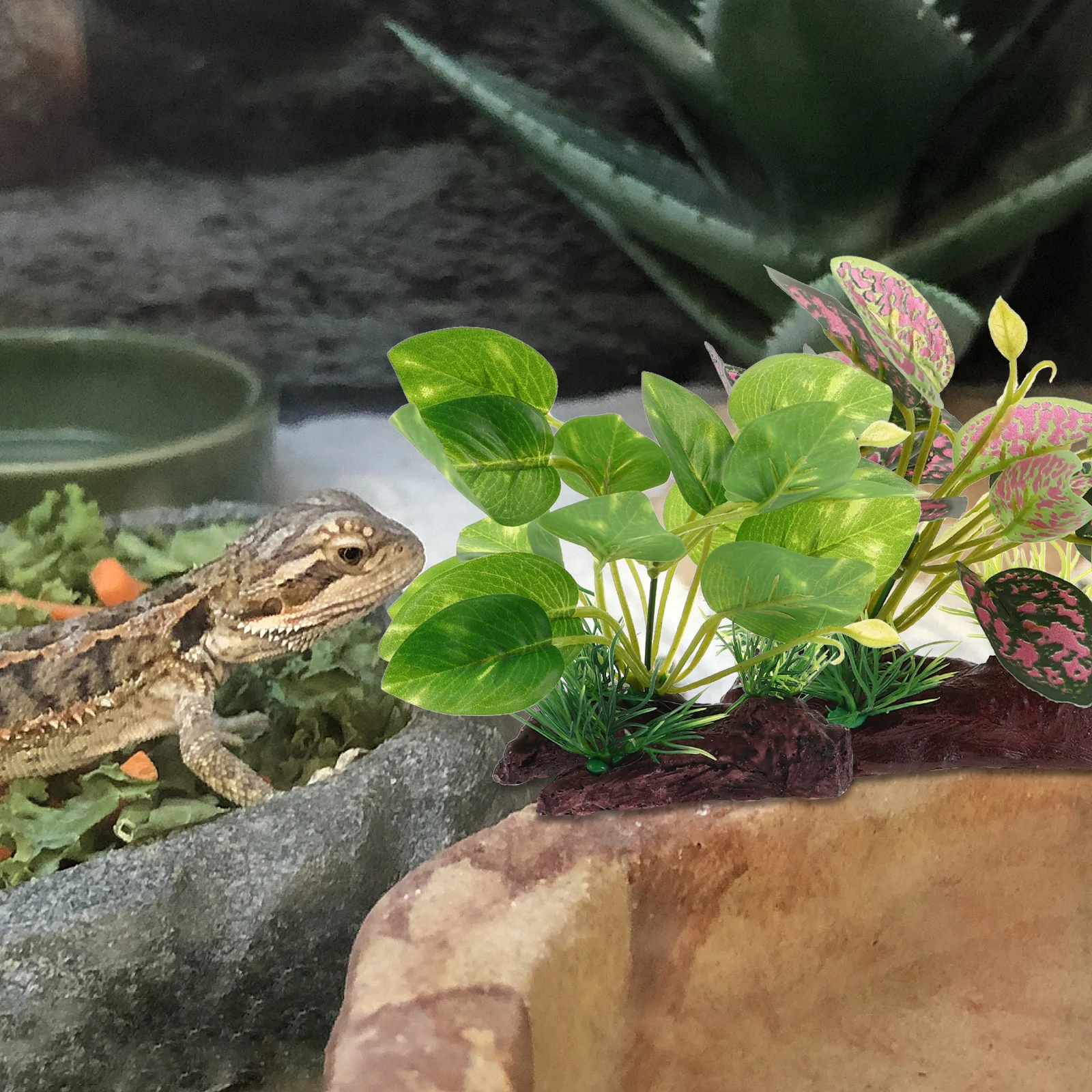 

2Pcs Simulation Aquatic Plants for Reptile Terrarium - High-Fidelity Fake Grass Decorative Foliage for Betta Fish Tank Turtle