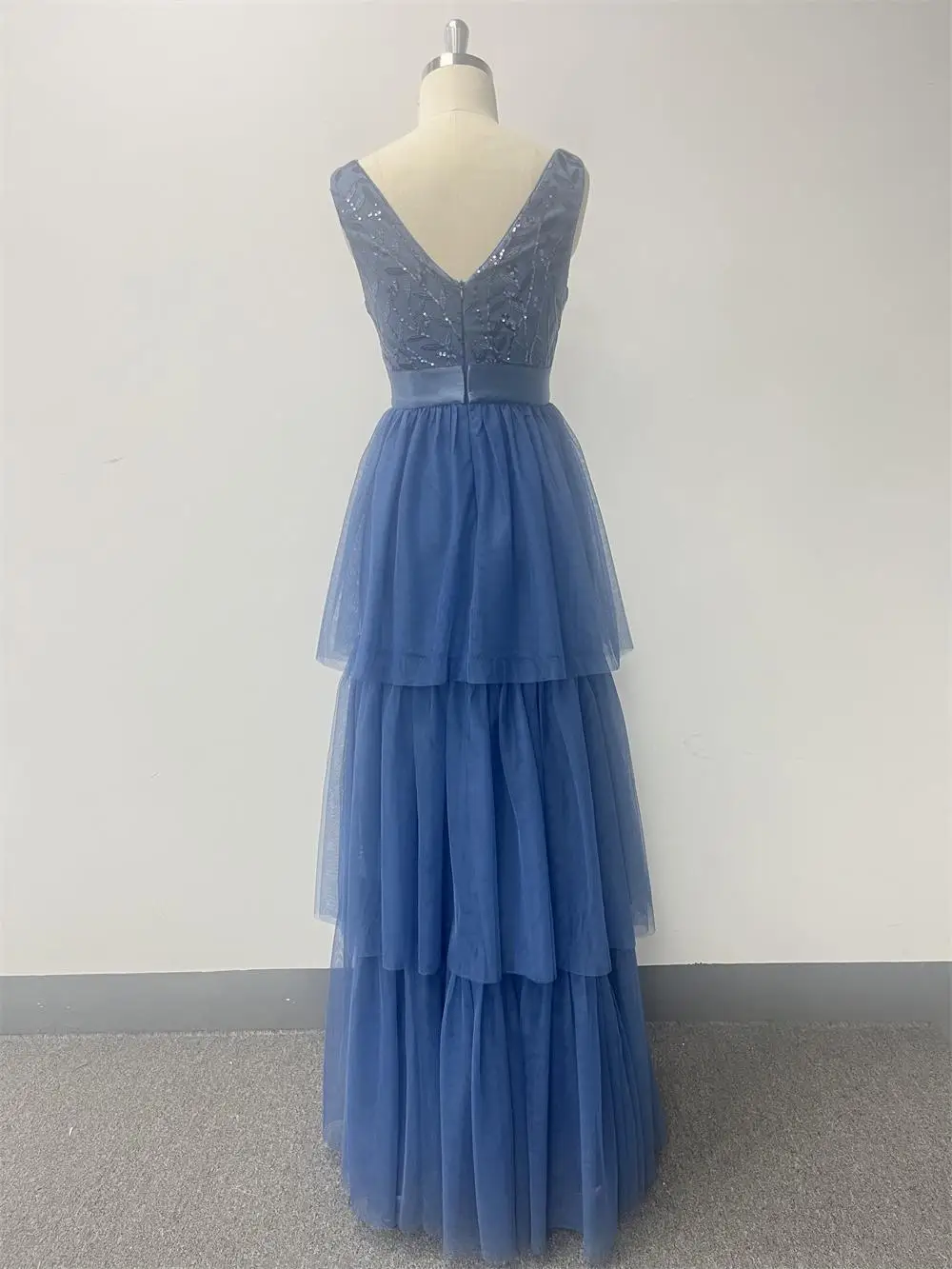 Sexy duplo decote em V sem mangas lantejoulas camadas longo vestido de noite formal azul