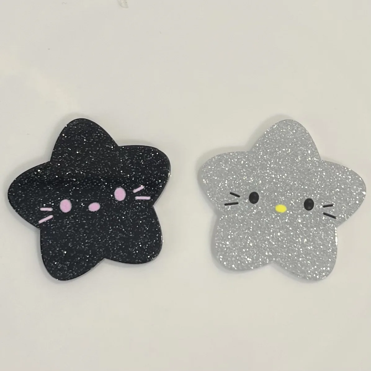 2 Stuks Miniso Kitty Star Serie Cartoon Hars Flakback Cabochons Diy Ambachten Materialen Sieraden Maken Charmes