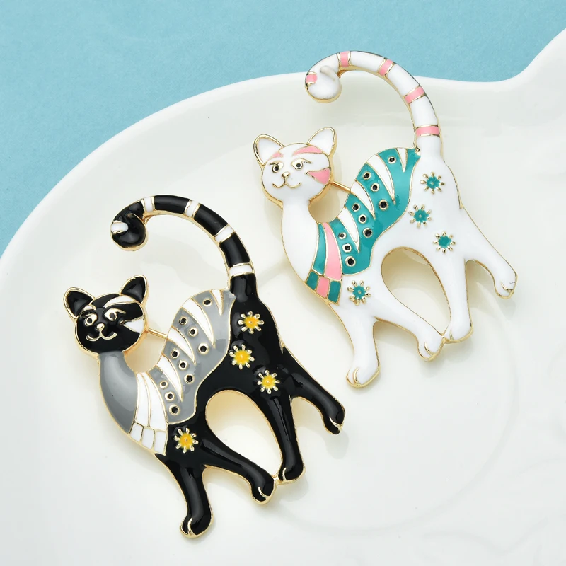 Wuli&baby Cute Cartoon Cat Brooches For Women Unisex 2-color Enamel Flower-cat Pets Animal Party Casual Brooch Pins Gifts