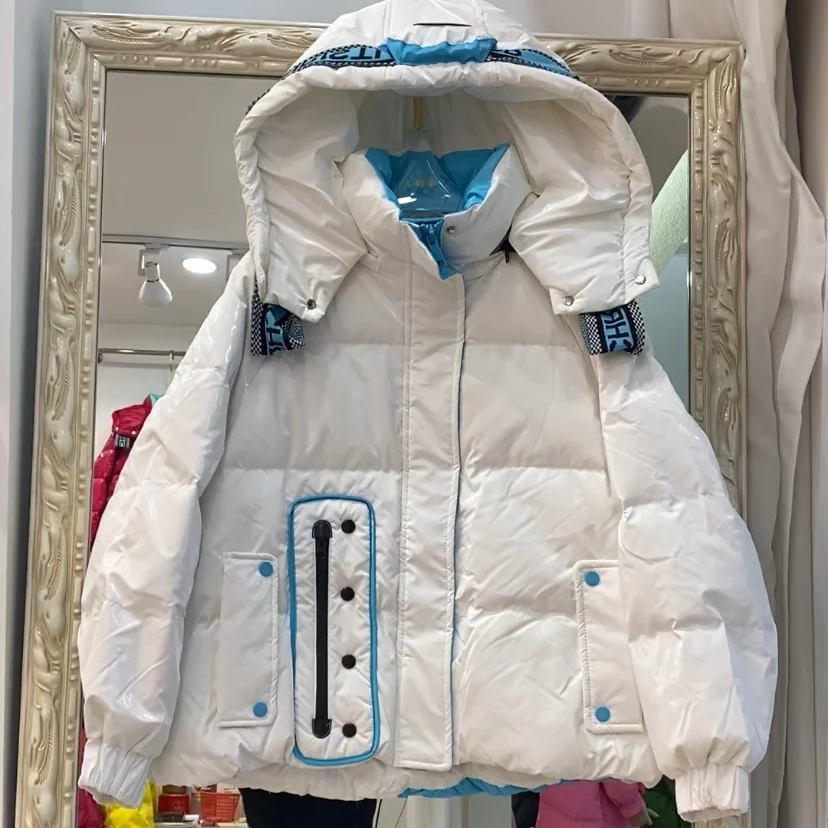 Ropa de invierno 2024, abrigo de plumón de pato blanco para mujer, Parka de plumas, abrigo cálido con capucha y letras a la moda, chaqueta acolchada