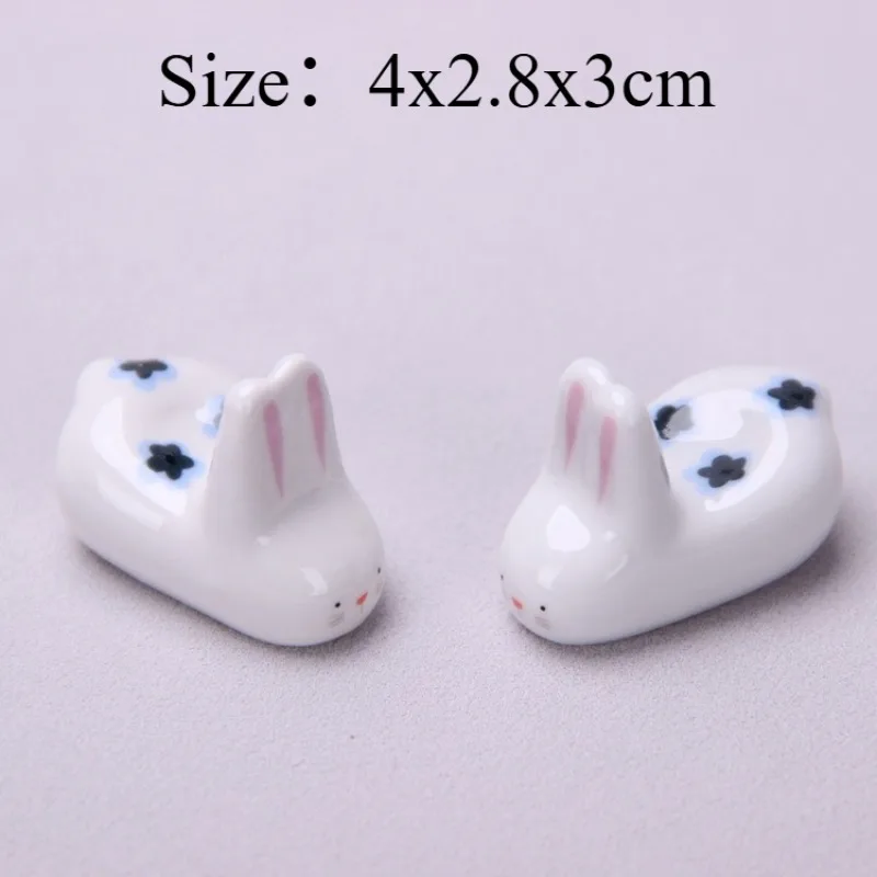 2 PCS Cute Rabbit Cat Ceramic Chopstick Rest Adorable Animal Chopstick Holder Home Table Decor Creative Cartoon Animal Figurines