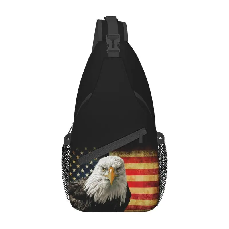 Mochila cruzada Vintage con bandera de águila americana para hombre, bandolera de hombro personalizada, bolso de pecho para viajar, mochila de día