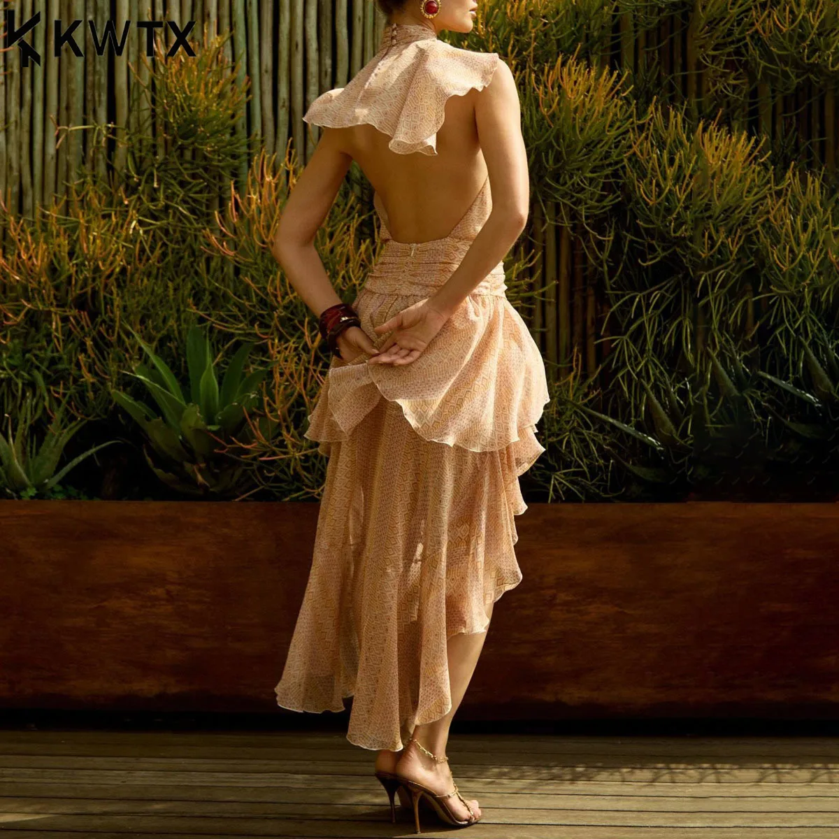 KWTX Popularität Designer-Partykleid für Damen, elegant, ausgeschnitten, unregelmäßiger Druck, Rüschen, Outdoor, Geburtstag, Sommer, atemberaubendes Bankett