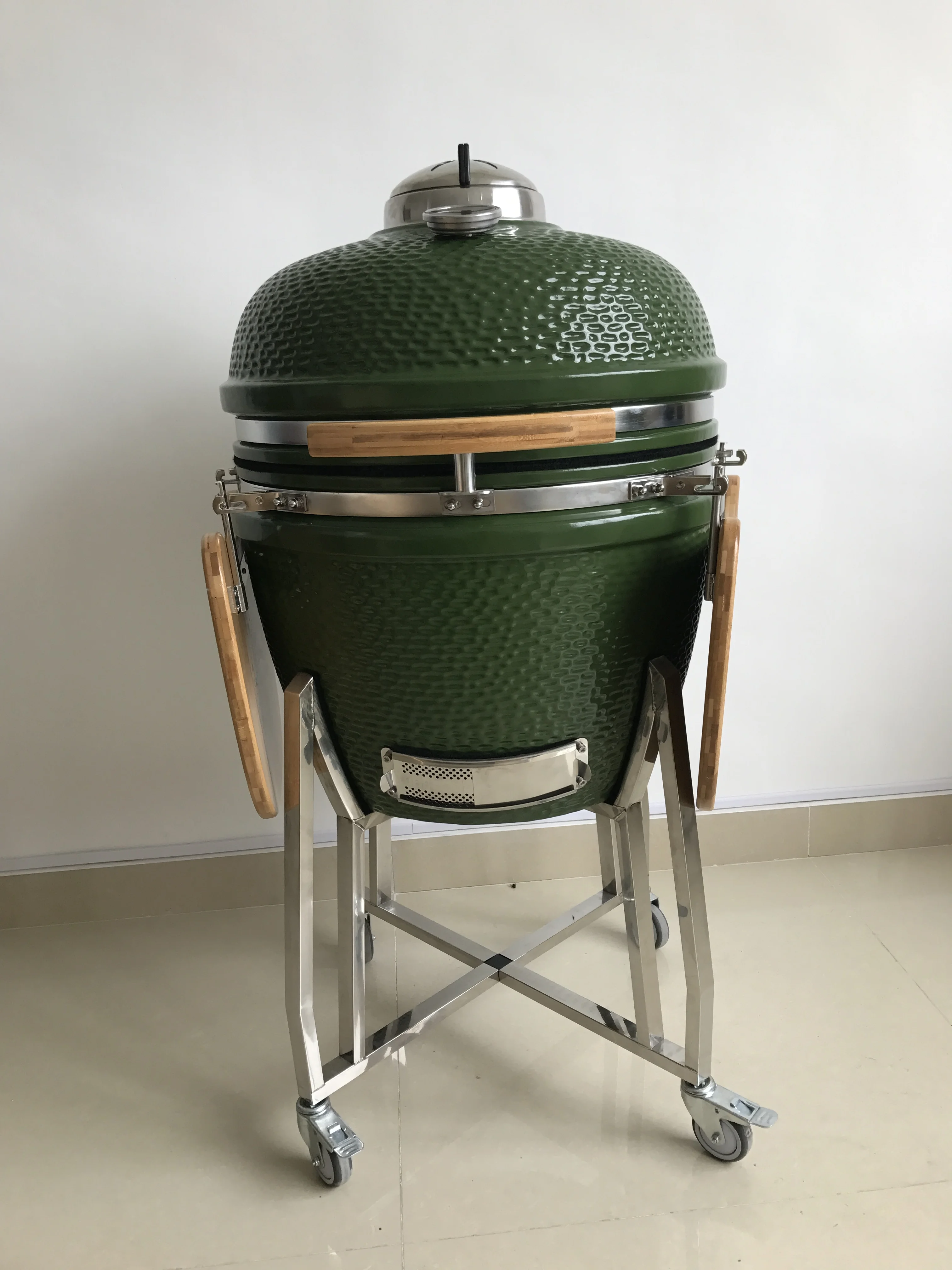 Węgiel drzewny grill grill w kształcie jajka z ruchomym stojakiem ceramiczny grill kamado