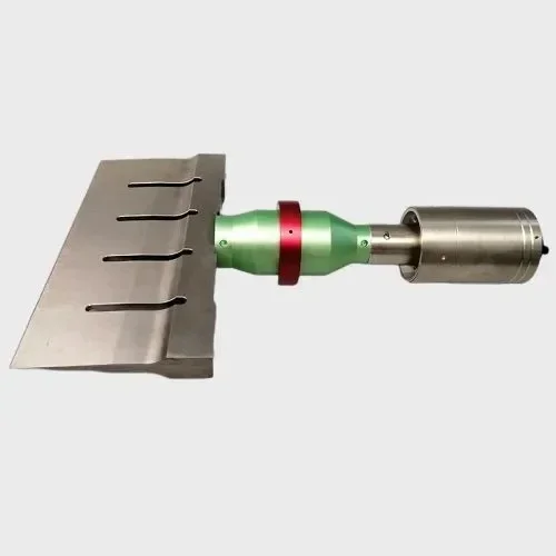 Automatische Ultraschall-Lebensmittelschneidemaschine für Käse, Kuchen, Gebäck, Snacks