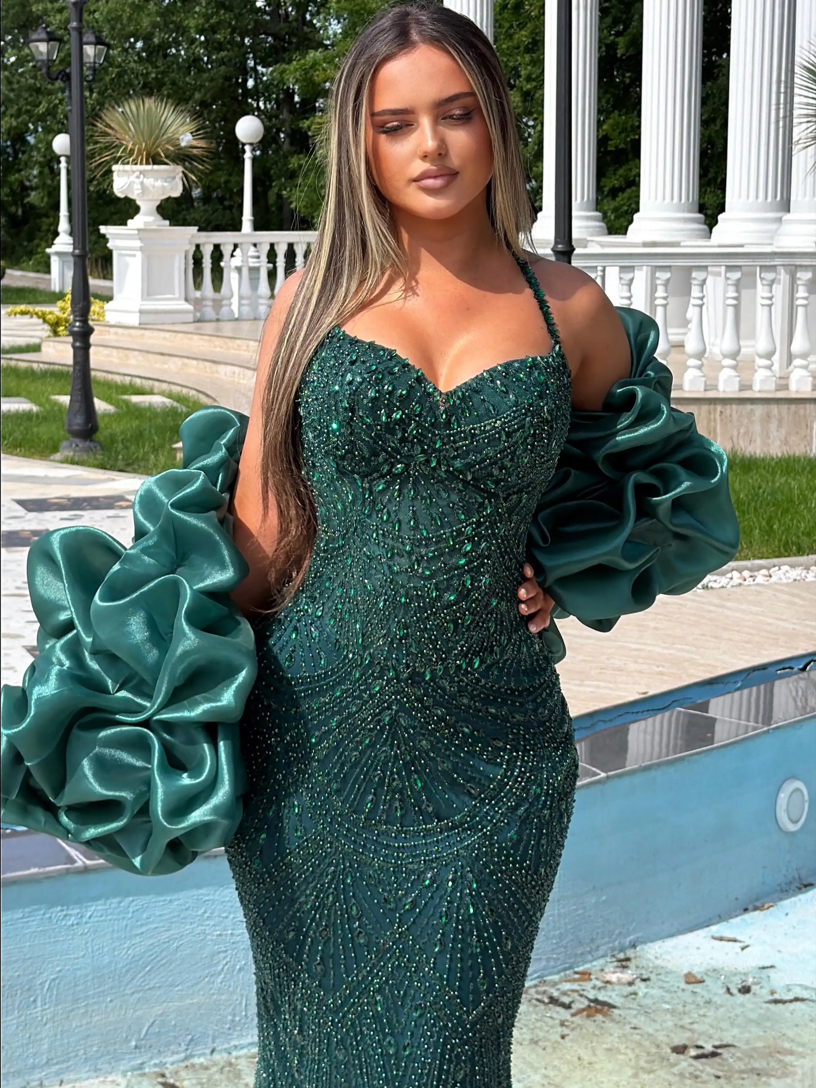 dark green two piece dress Women' Evening Kosovo Halter Beaded Party Gown with Ruffles Cape 2026 Wedding Prom Dresses Customized dress_type_Dropped Waist