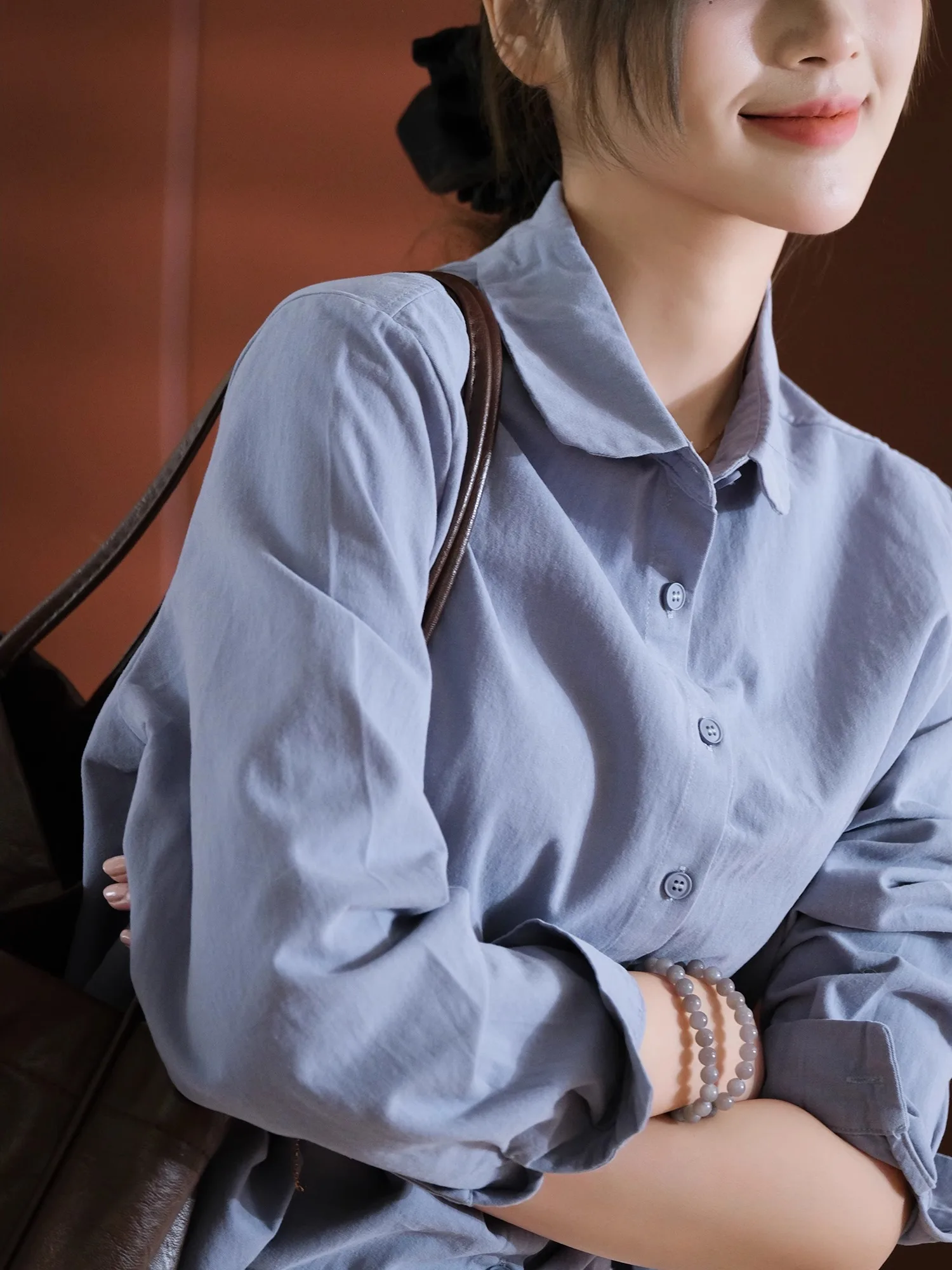 

Антивозрастная женская рубашка из чистого хлопка свободного кроя, удобная, дышащая, повседневная, модная, классическая, с длинным рукавом, от небольшого бренда