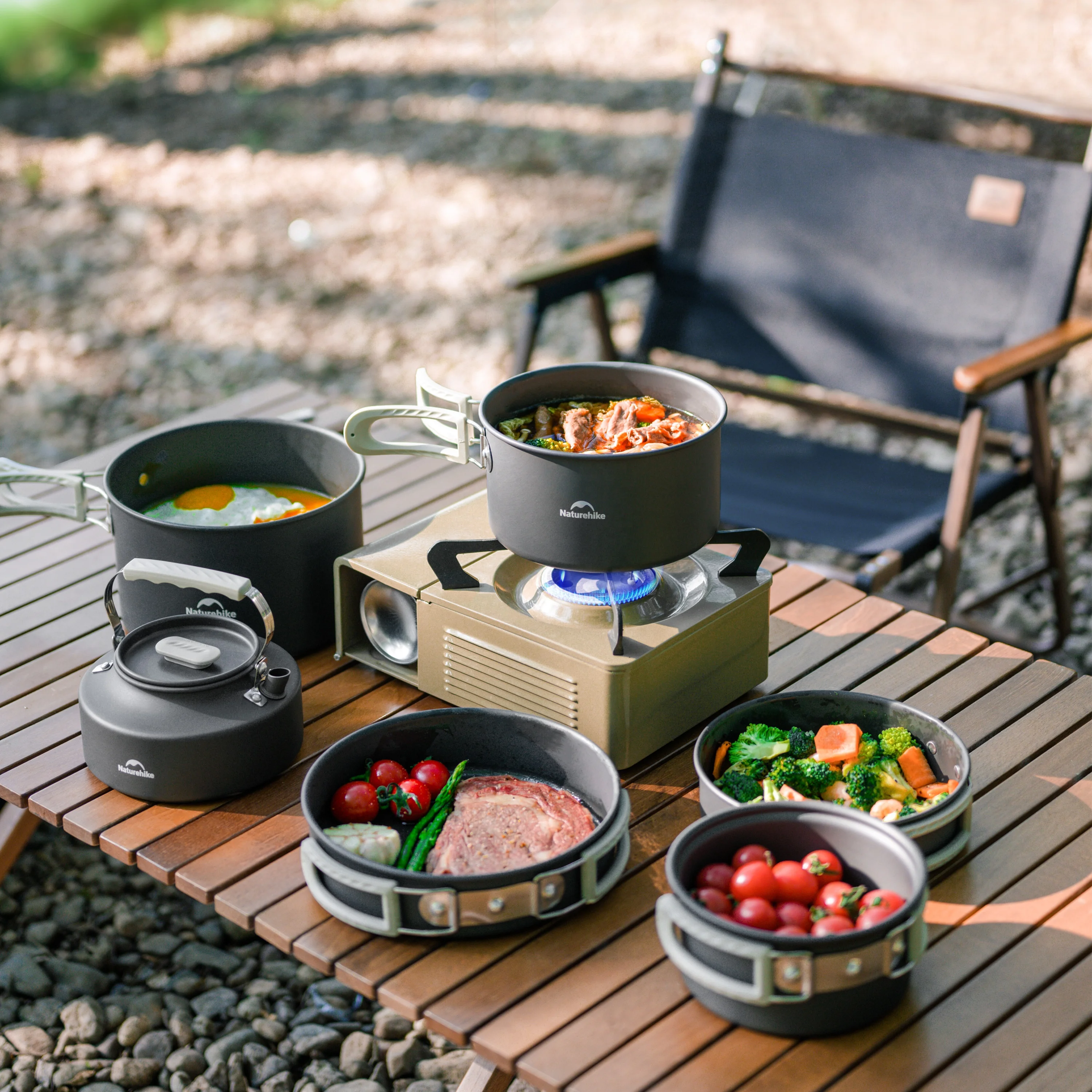 Naturehike camping cookware Wild trekking aluminum alloy pot Outdoor Pot Set Combination Portable Camping Pans