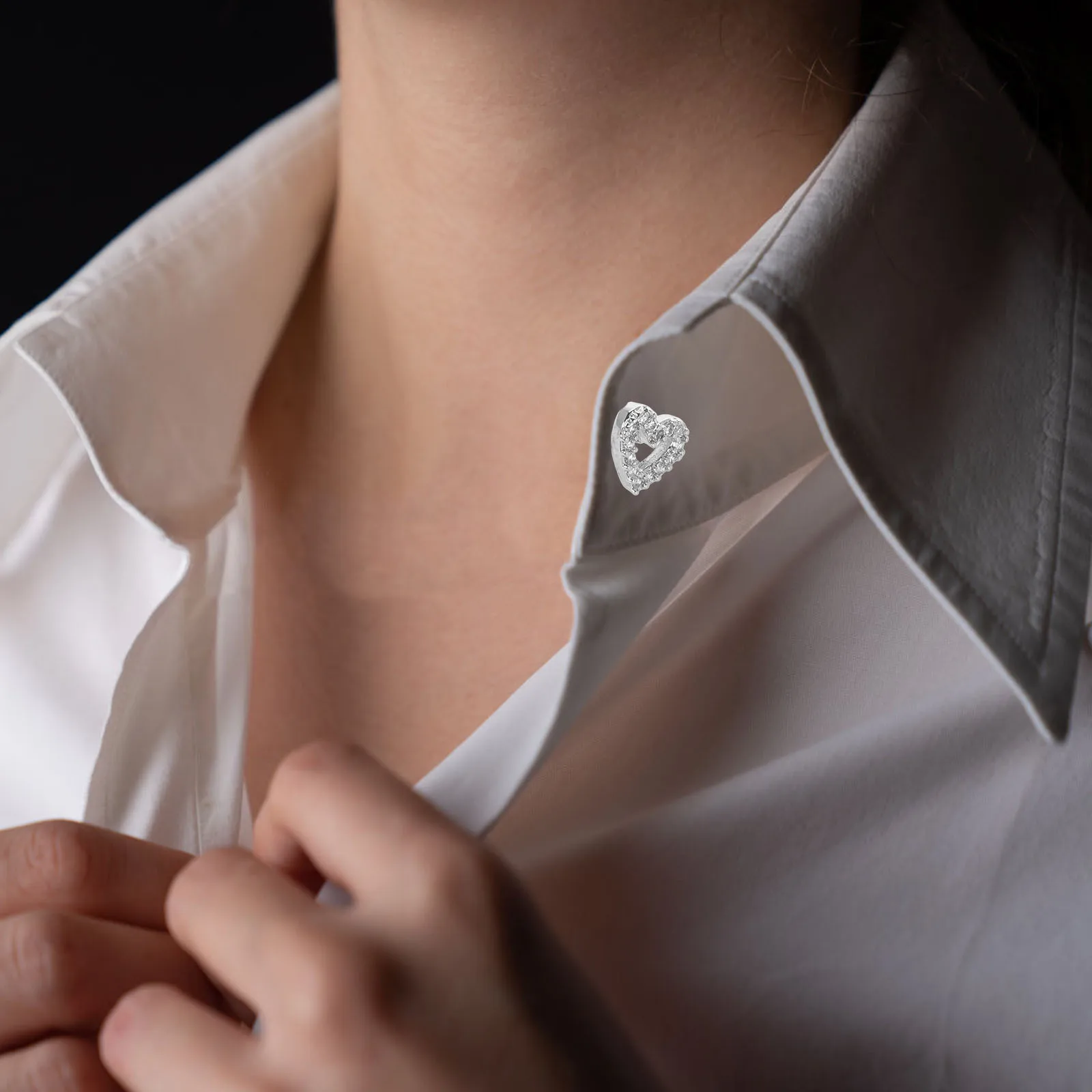 

Heart Shaped Dermal Tops 16x25mm Titanium Steel Skin Anchor Nails Piercing Jewelry Shiny Heart Design Women Body Art Decorations