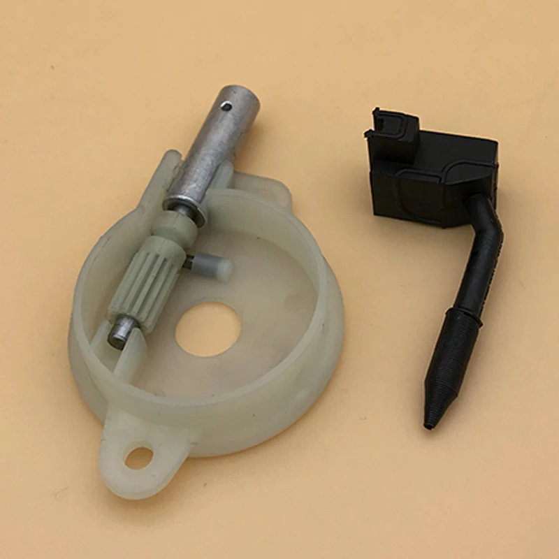 NEW Oil Pump Oiler For Husqvarna 36 41 136 137 141 142 Jonsered 2036 2040 Chainsaw 530 01 44 10 / 545 03 68-01