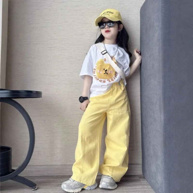

2026 Korean Girls Dopamine Set, Summer Bear Tee & Curved Pants Outfit Loose Fit Two-Piece New Arrival