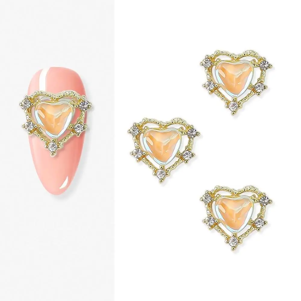 القلب مسمار زخرفة سبيكة مانيكير اكسسوارات القلب مسمار الراين مجوهرات أظافر أرنب مسمار زينة ثلاثية الأبعاد مسمار الفن التدريبات
