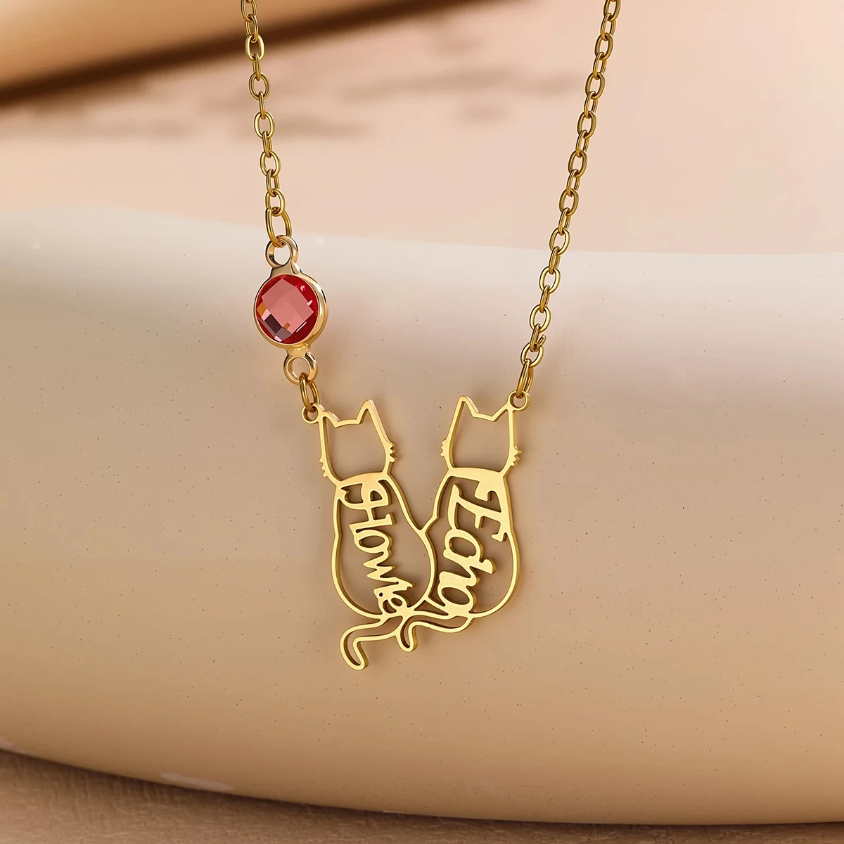 Stainless Steel Custom Names Necklace Two kittens back Pendant Personalized Jewelry for Good Friend Cute Gift