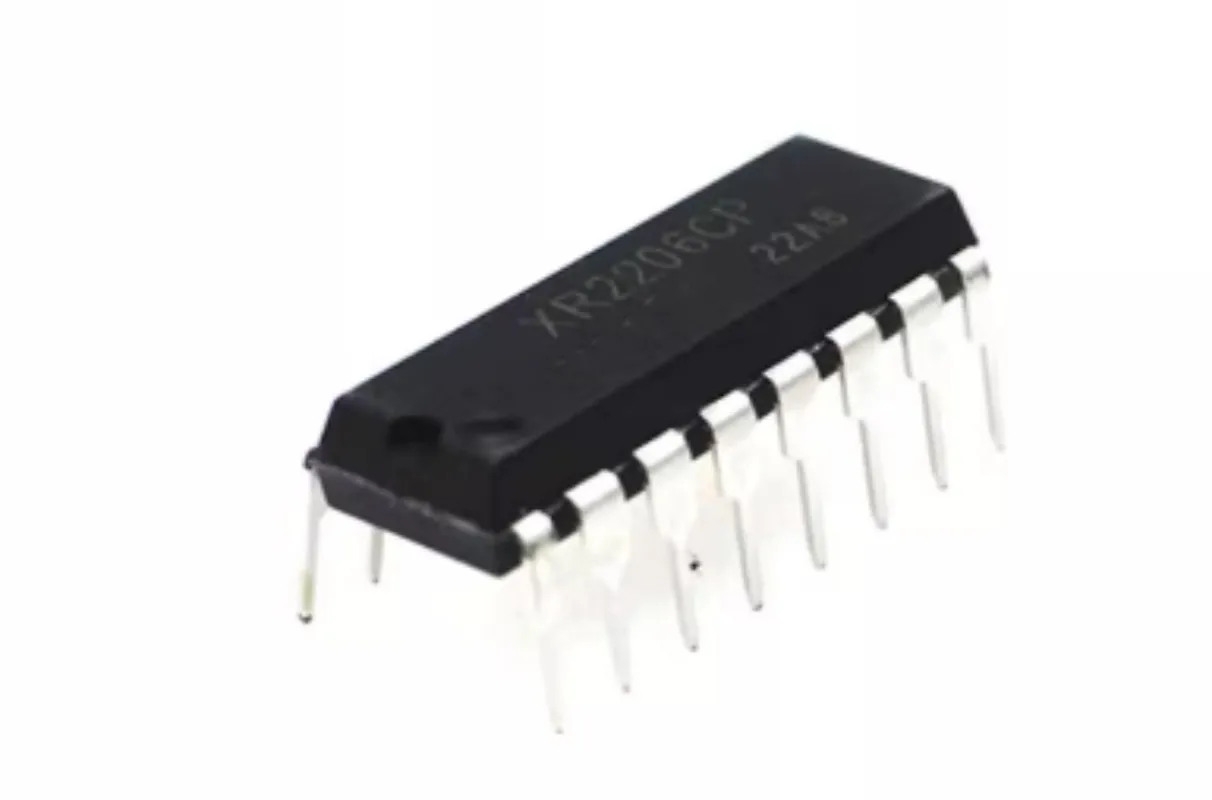 100PCS XR2206CP 2206CP DIP-16