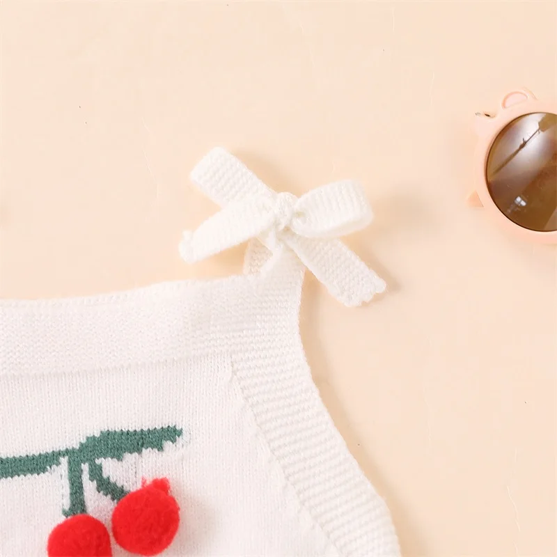 女の赤ちゃんのためのノースリーブニットロンパース,ネクタイ付きノースリーブジャンプスーツ,かぎ針編みのボディスーツ,新生児のためのオーバーオール,夏